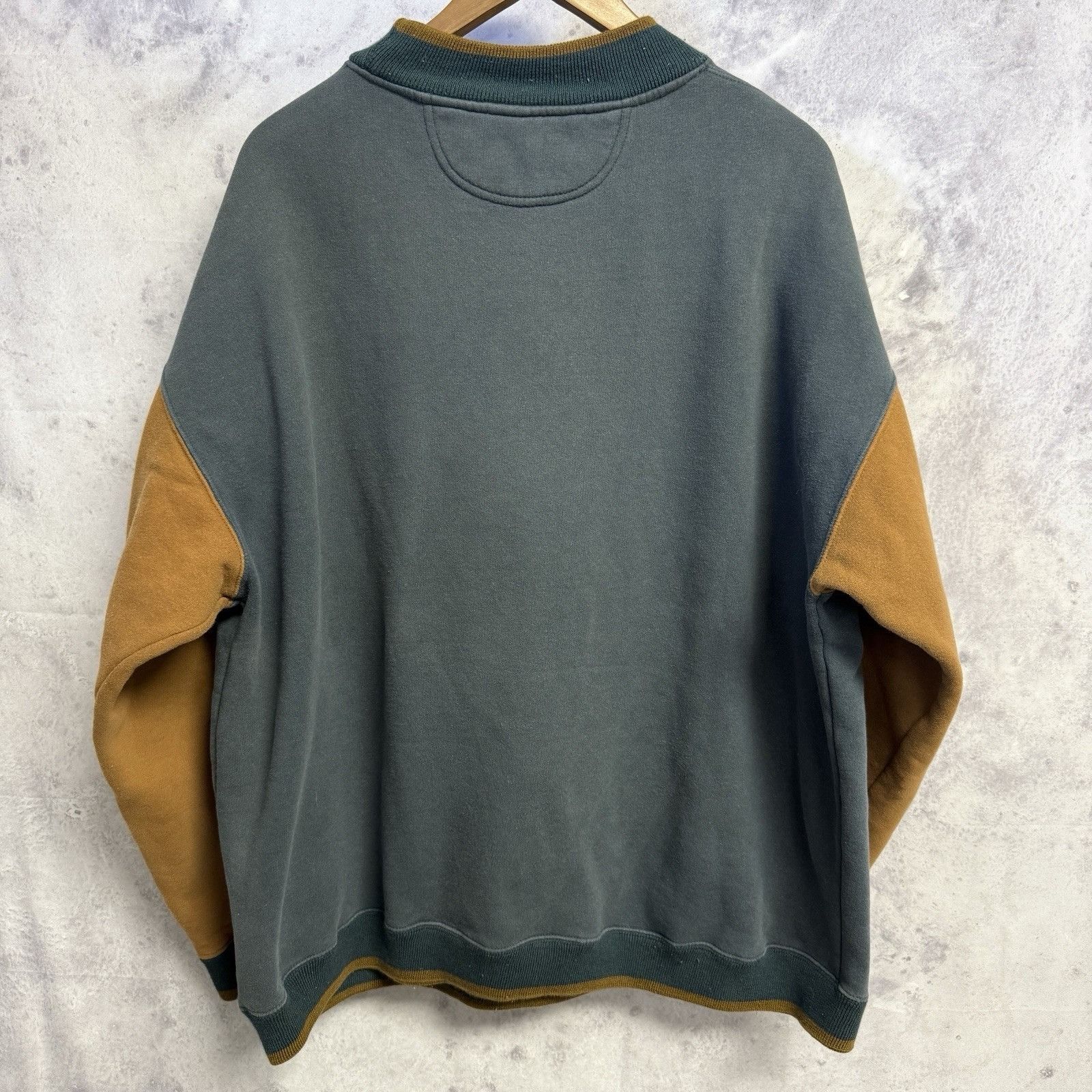 Vintage Vintage Valparaiso University Sweatshirt Mens XL Green Embro Size US XL / EU 56 / 4 - 2 Thumbnail