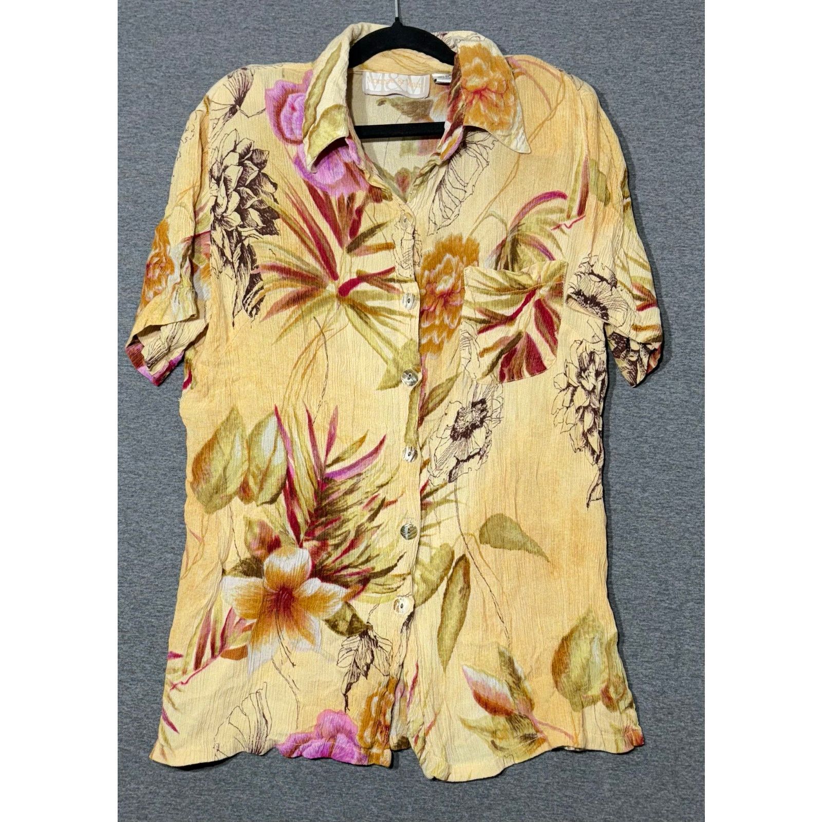 Other Monroe & Main | Women's Floral Button Down Blouse | Small Size S / US 4 / IT 40 - 1 Thumbnail