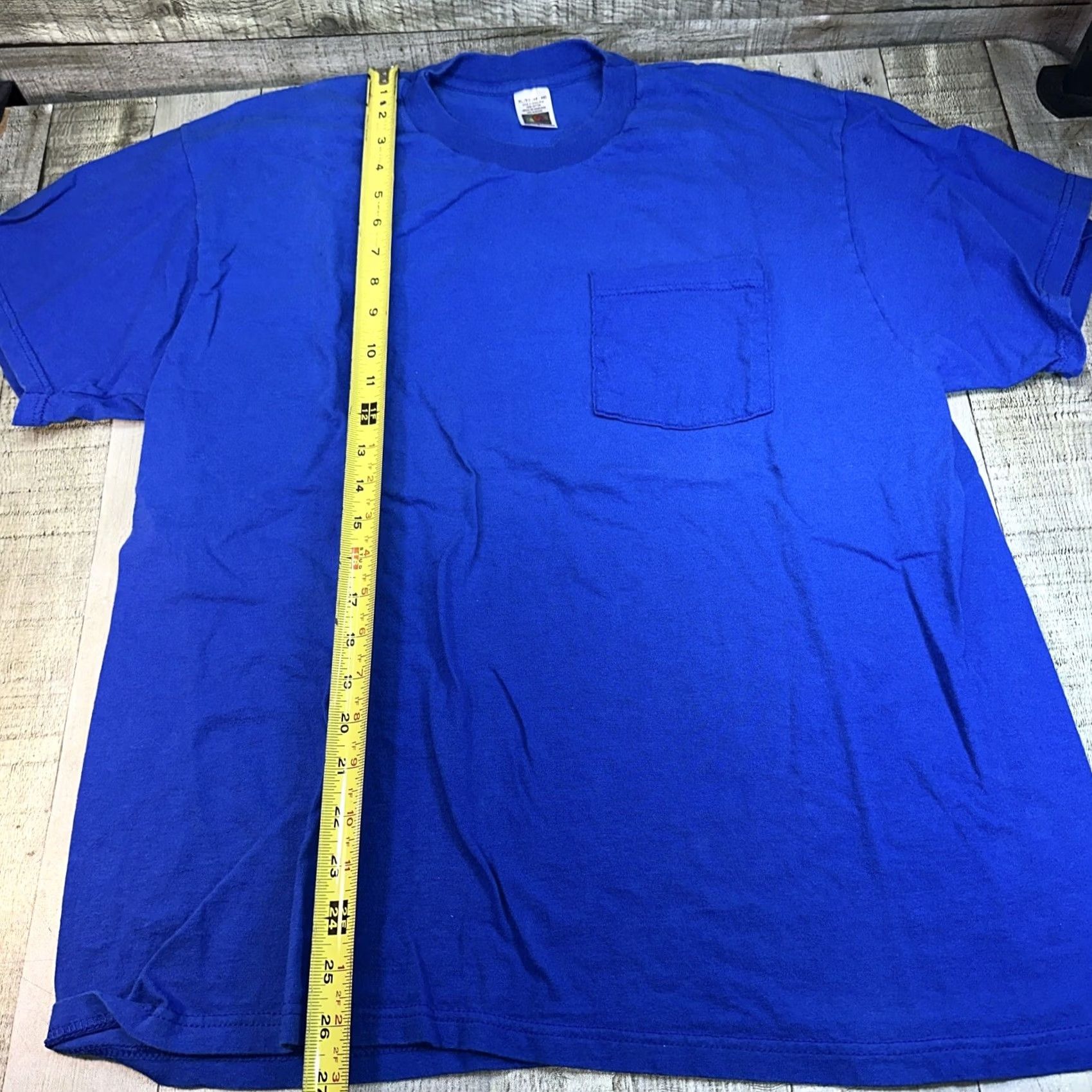 Fruit Of The Loom VINTAGE Fruit of the Loom Men XL Blue Pocket Tee Shirt Size US XL / EU 56 / 4 - 4 Thumbnail