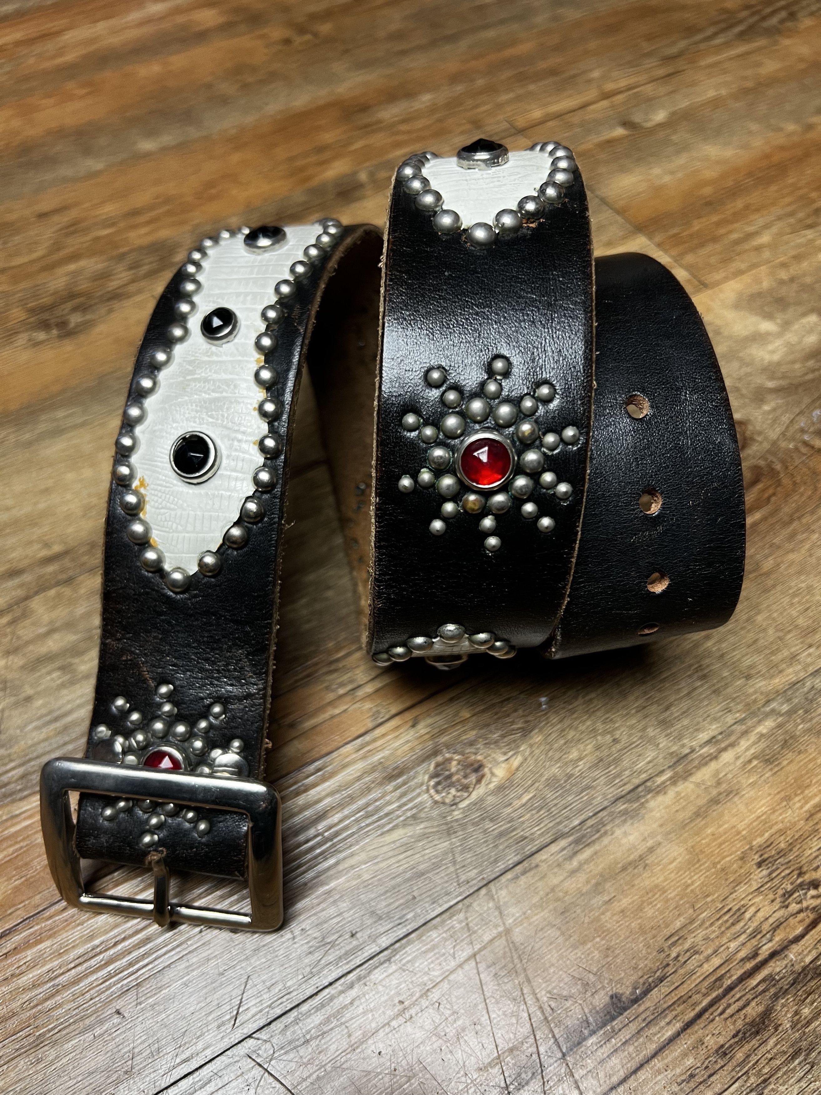 Hollywood Trading Company Vintage HTC Hollywood Trading Co. Style Hand Studded Belt Size 30 - 4 Thumbnail
