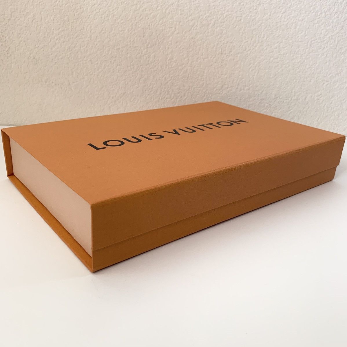 Louis Vuitton orange box magnetic closure