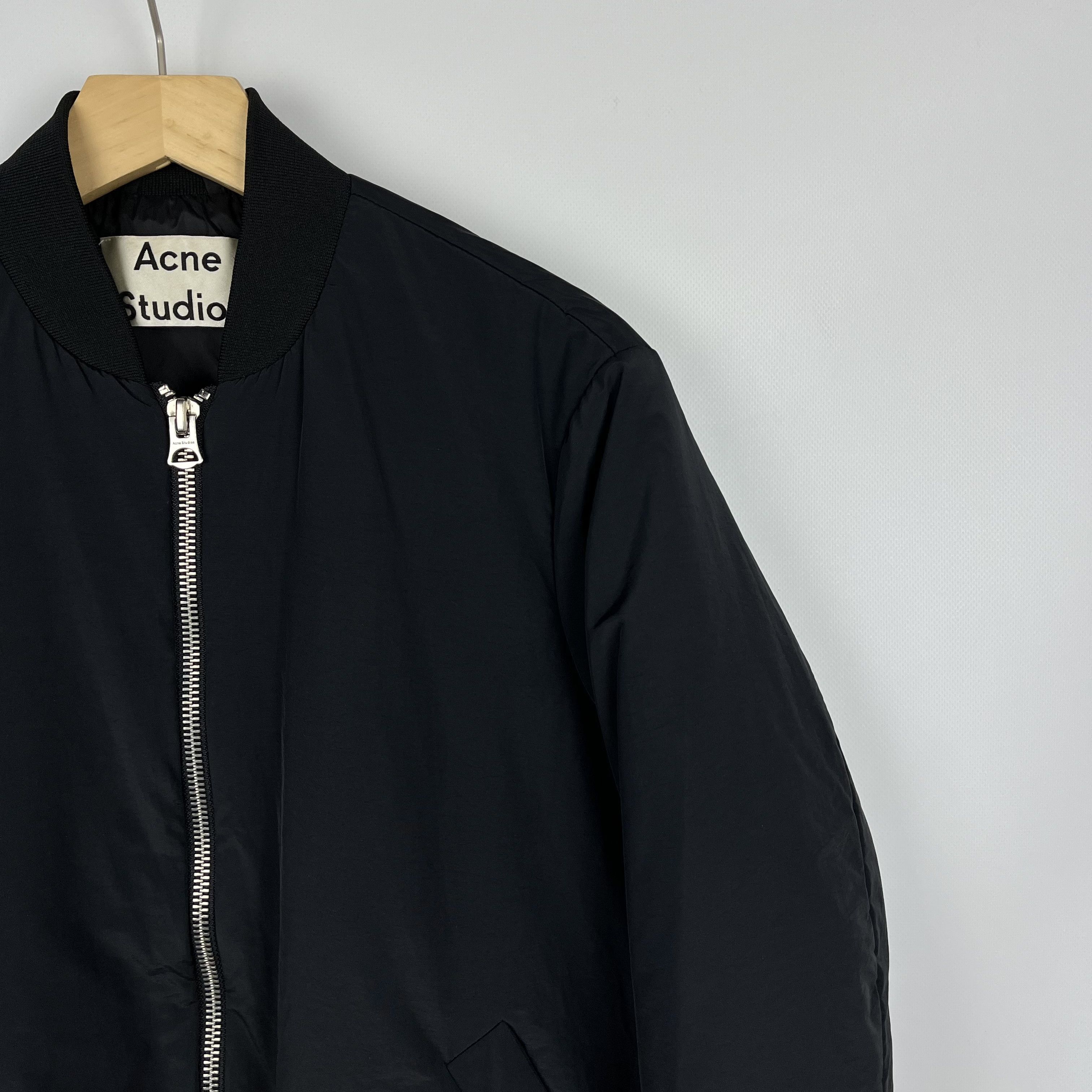 Acne Studios Ladies Acne Studios Nylon Long Bomber Jacket Size XS / US 0-2 / IT 36-38 - 2 Thumbnail