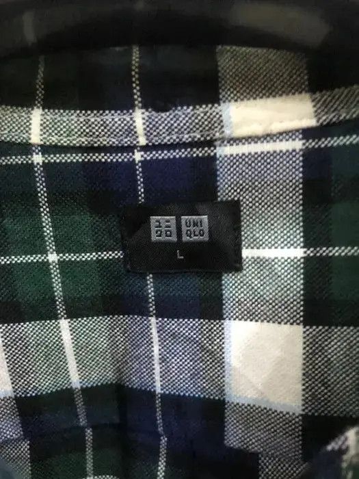 Flannel × Japanese Brand Japanese Brand Uniqlo Plaid Tartan Flannel Shirt 👕 Size US L / EU 52-54 / 3 - 3 Thumbnail
