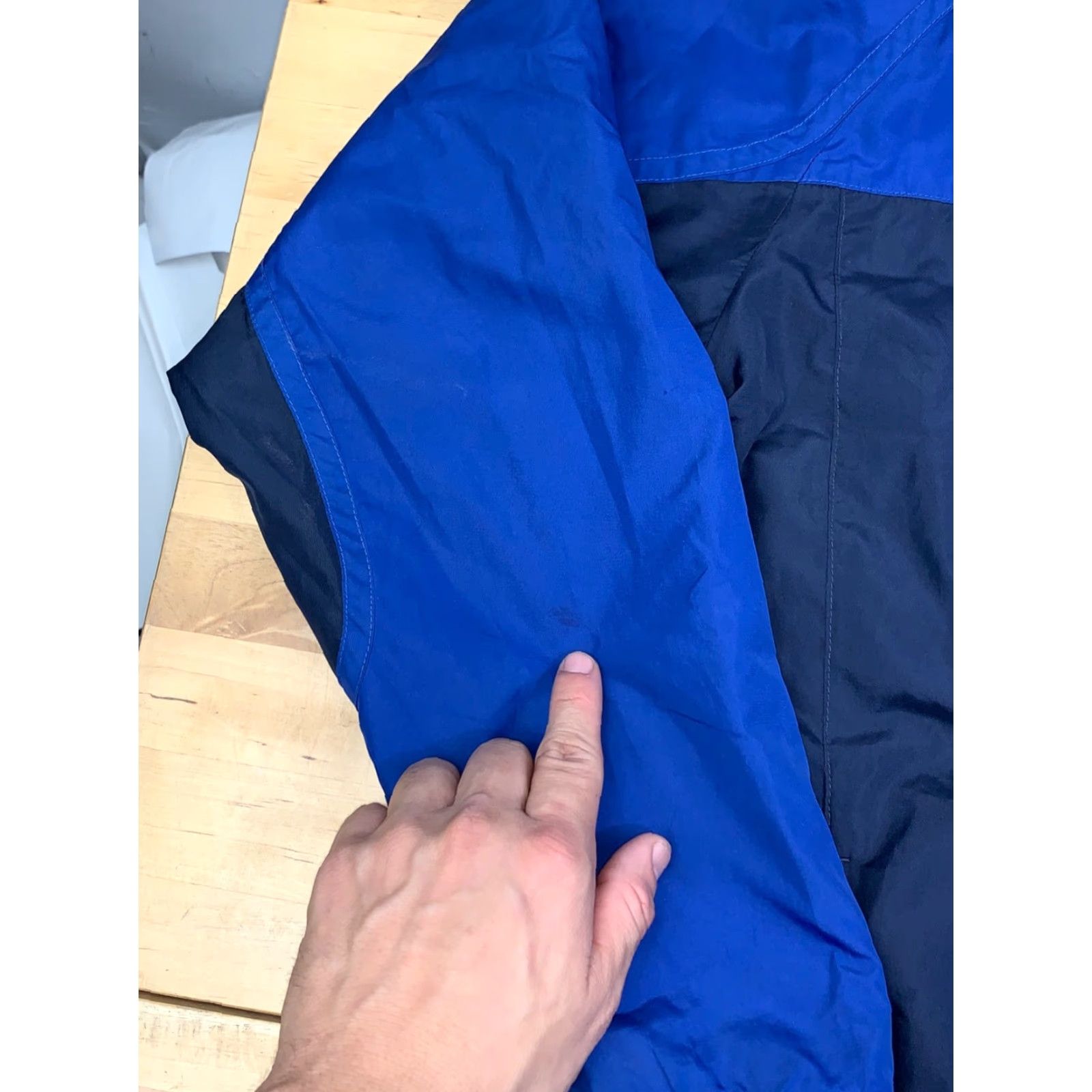 Nike VINTAGE Nike Windbreaker Mens L Blue Full Zip Hooded Pockets Y2K 12476 Size US L / EU 52-54 / 3 - 7 Thumbnail