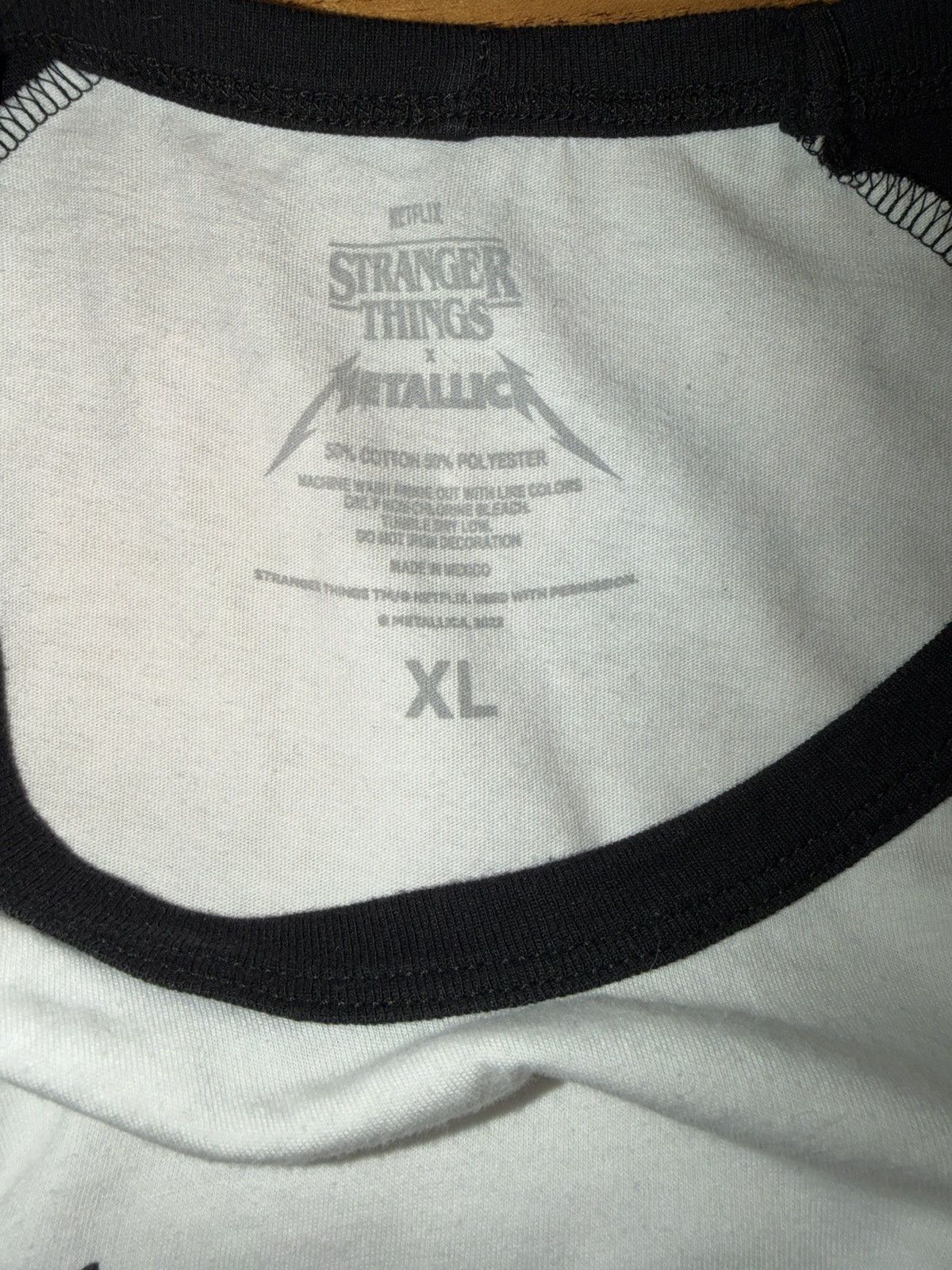 Metallica Metallica X Stranger Things Hellfire Club Raglan T-Shirt XL Size US XL / EU 56 / 4 - 3 Thumbnail