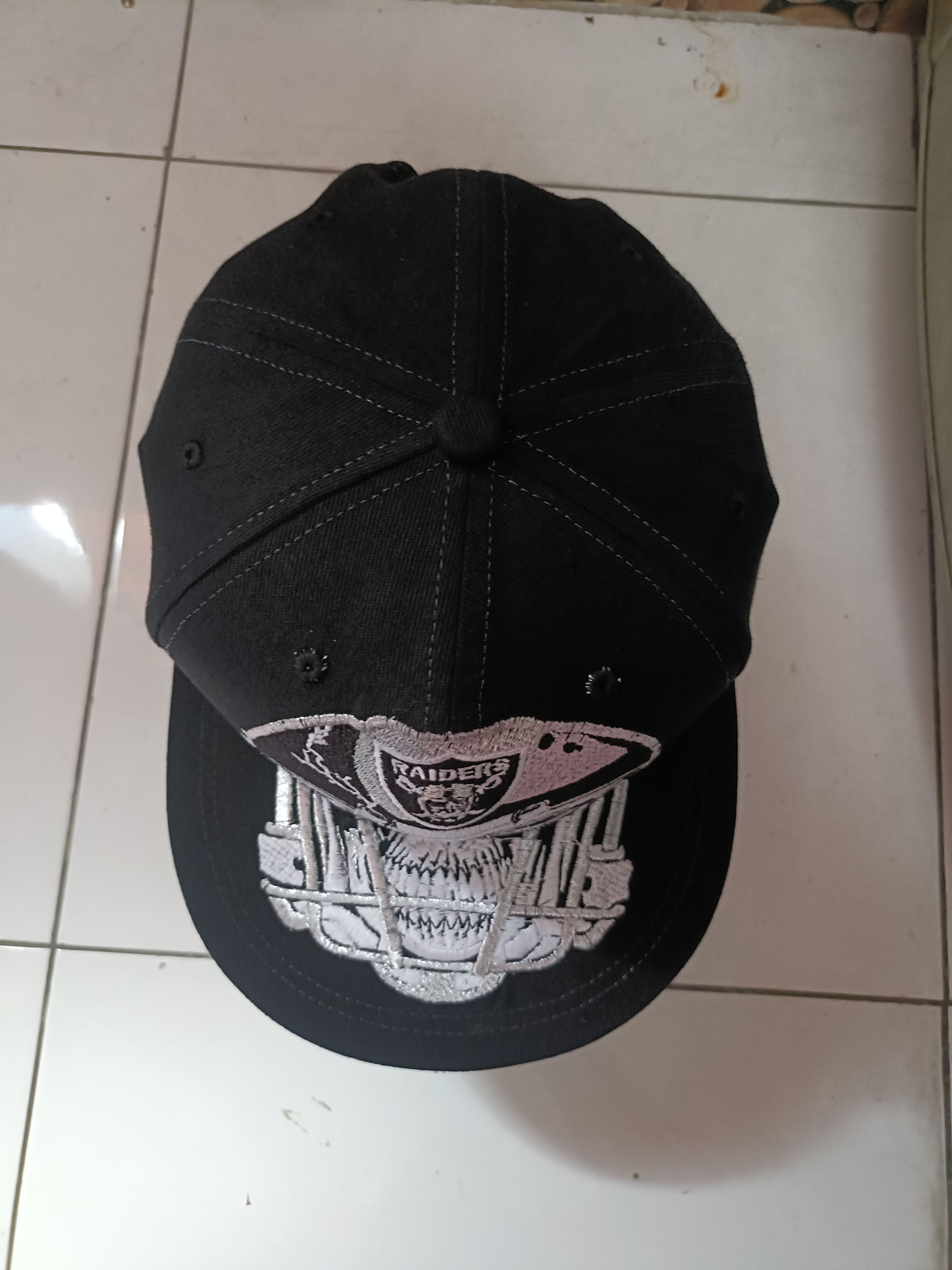 Other Bootleg Raiders skull warrior snapback cap Size ONE SIZE - 7 Thumbnail