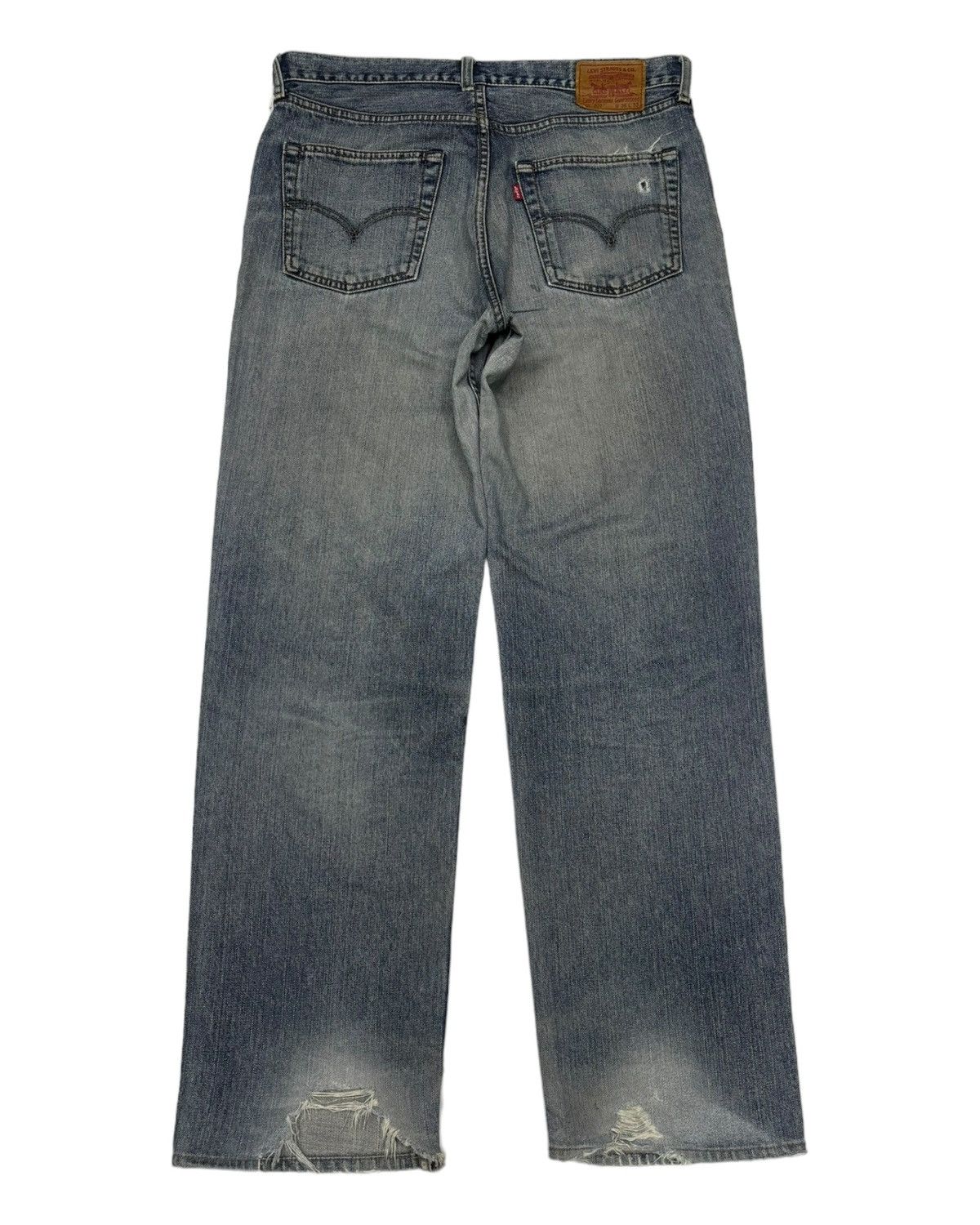 Levi's VINTAGE LEVIS 502 BLUE WASH BAGGY DISTRESS DENIM JEANS Size US 36 / EU 52 - 2 Thumbnail