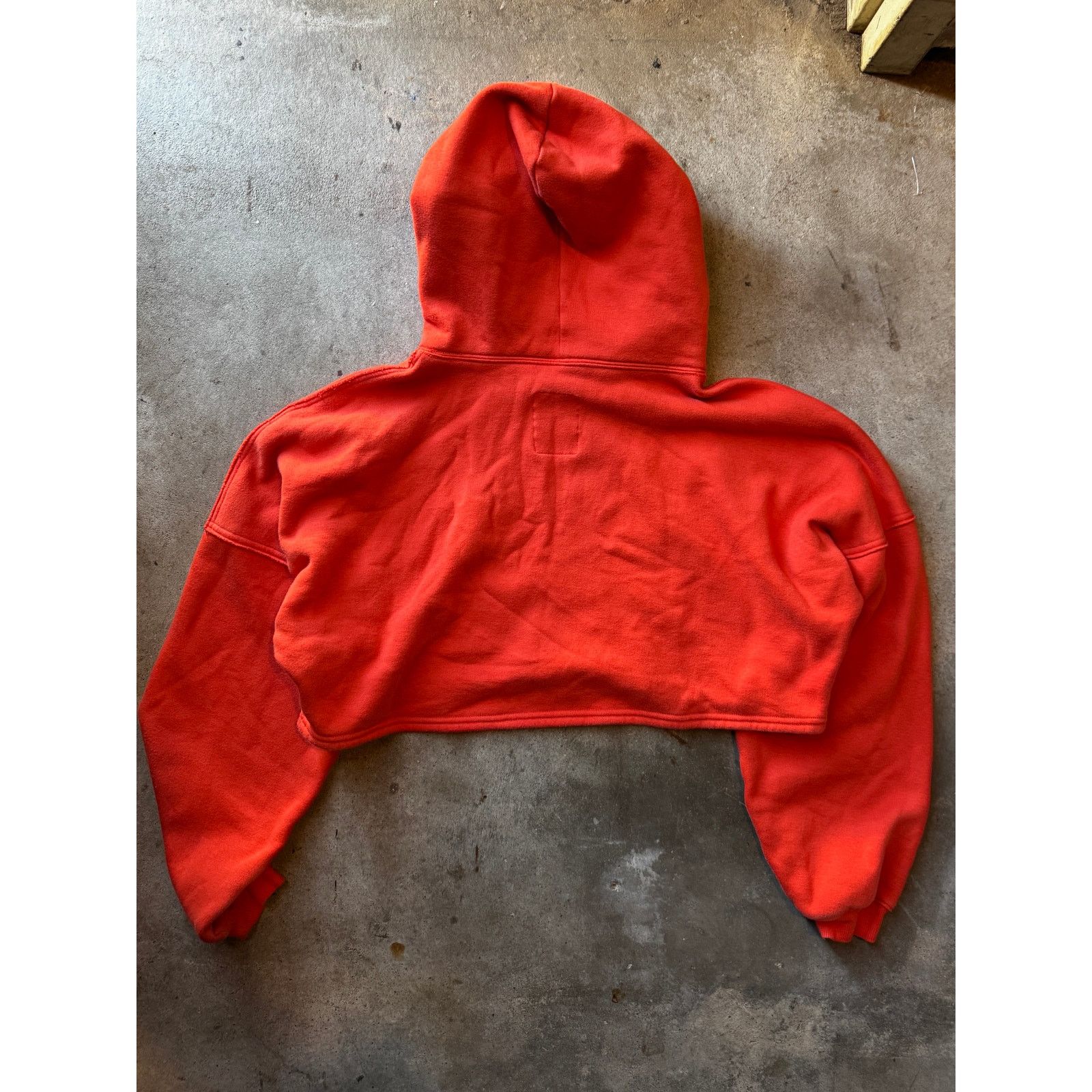 Fenty Fenty X Savage Orange Crop Top Hoodie (L) Size L / US 10 / IT 46 - 2 Thumbnail
