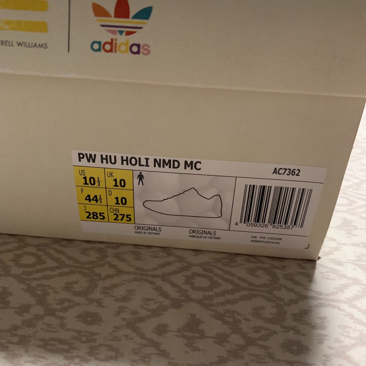 Adidas × Pharrell Adidas Human Race NMD “Holi Festival” (Pink Glow) 2018 Size US 10.5 / EU 43-44 - 15 Thumbnail