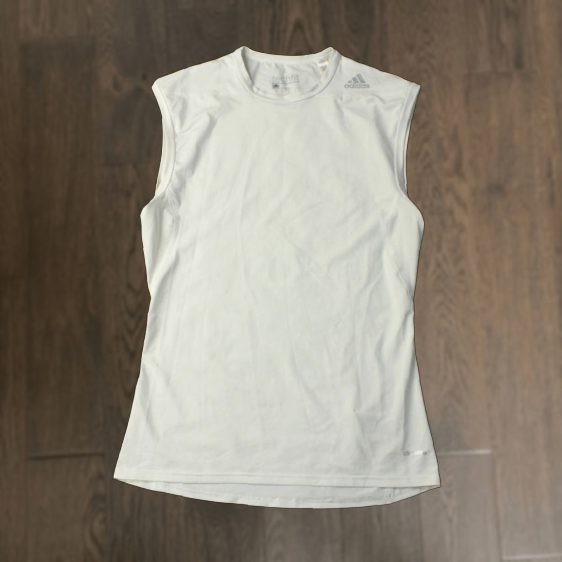 Adidas ADIDAS Techfit Compression Vest Shirt Men XL White 2015 Crossfit Base Layers Sleeveless Guaranteed Original Size XL Size US XL / EU 56 / 4 - 1 Thumbnail