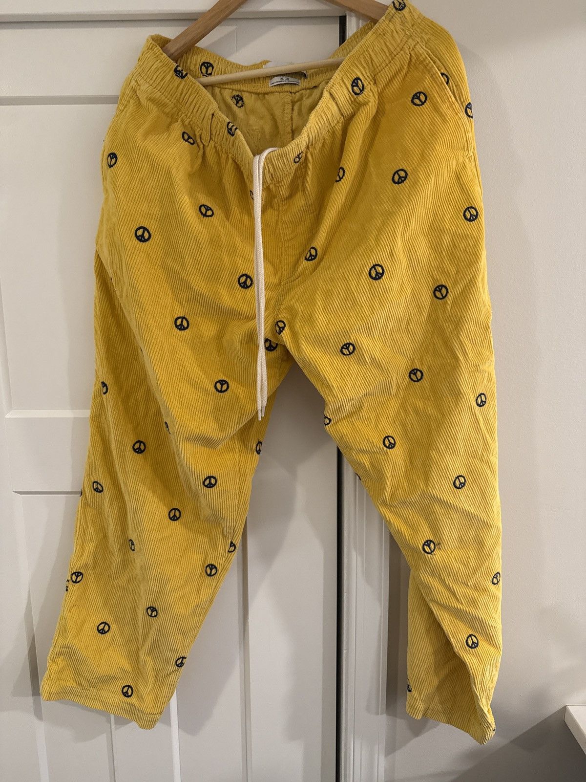 Urban Outfitters Peace x corduroy Size US 32 / EU 48 - 1 Thumbnail
