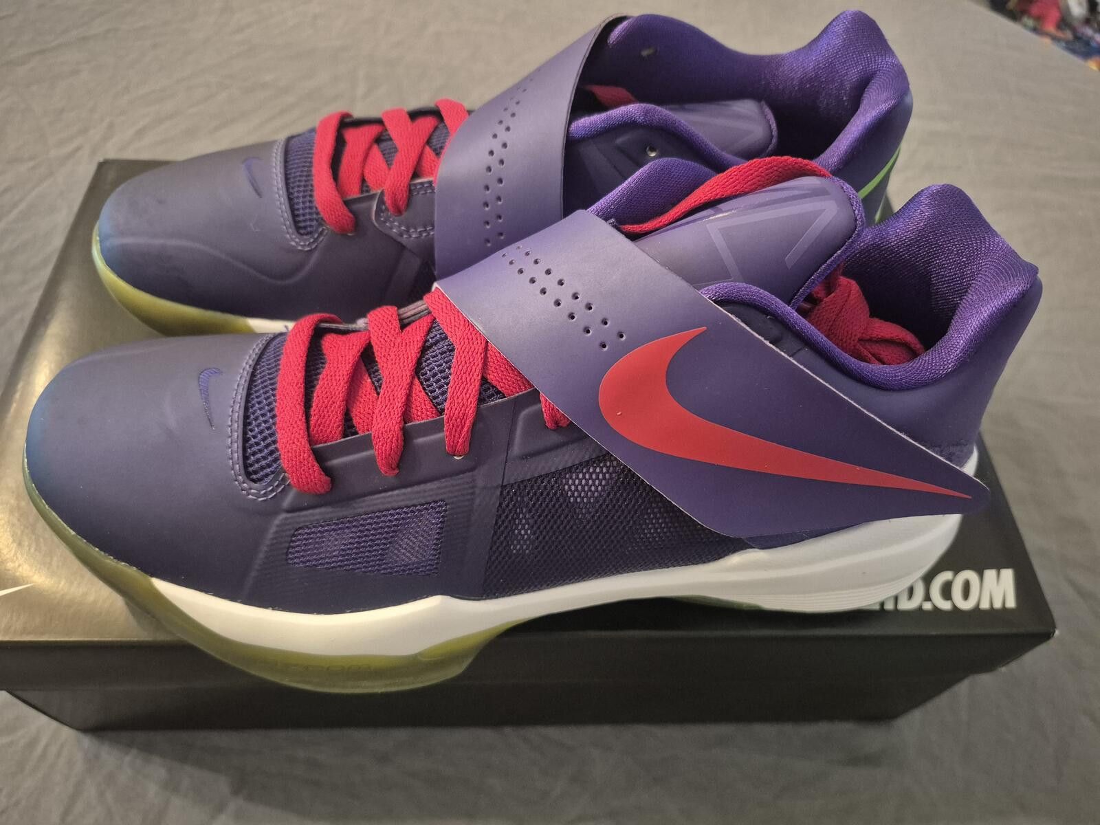Nike 2013 NikeID KD5 "The Joker" Colorway Rare! Brand New Size US 9 / EU 42 - 5 Thumbnail
