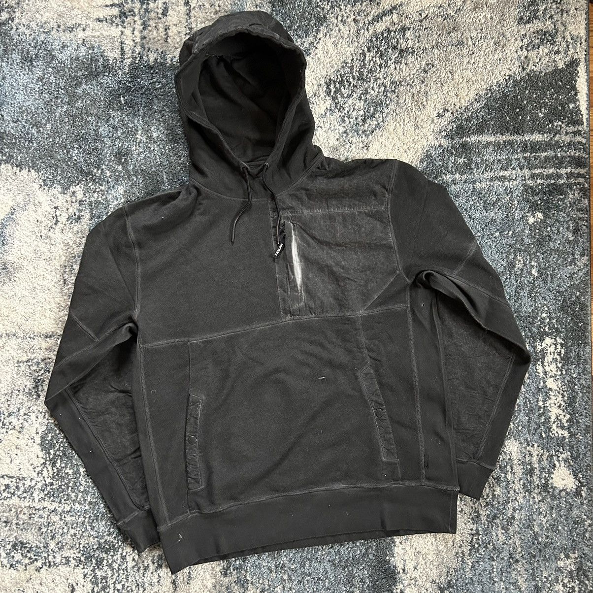 Christopher Raeburn GARMENT DYED ASYMMETRiC CHEST POCKET HOODiE SWEATSHiRT Size US L / EU 52-54 / 3 - 3 Thumbnail