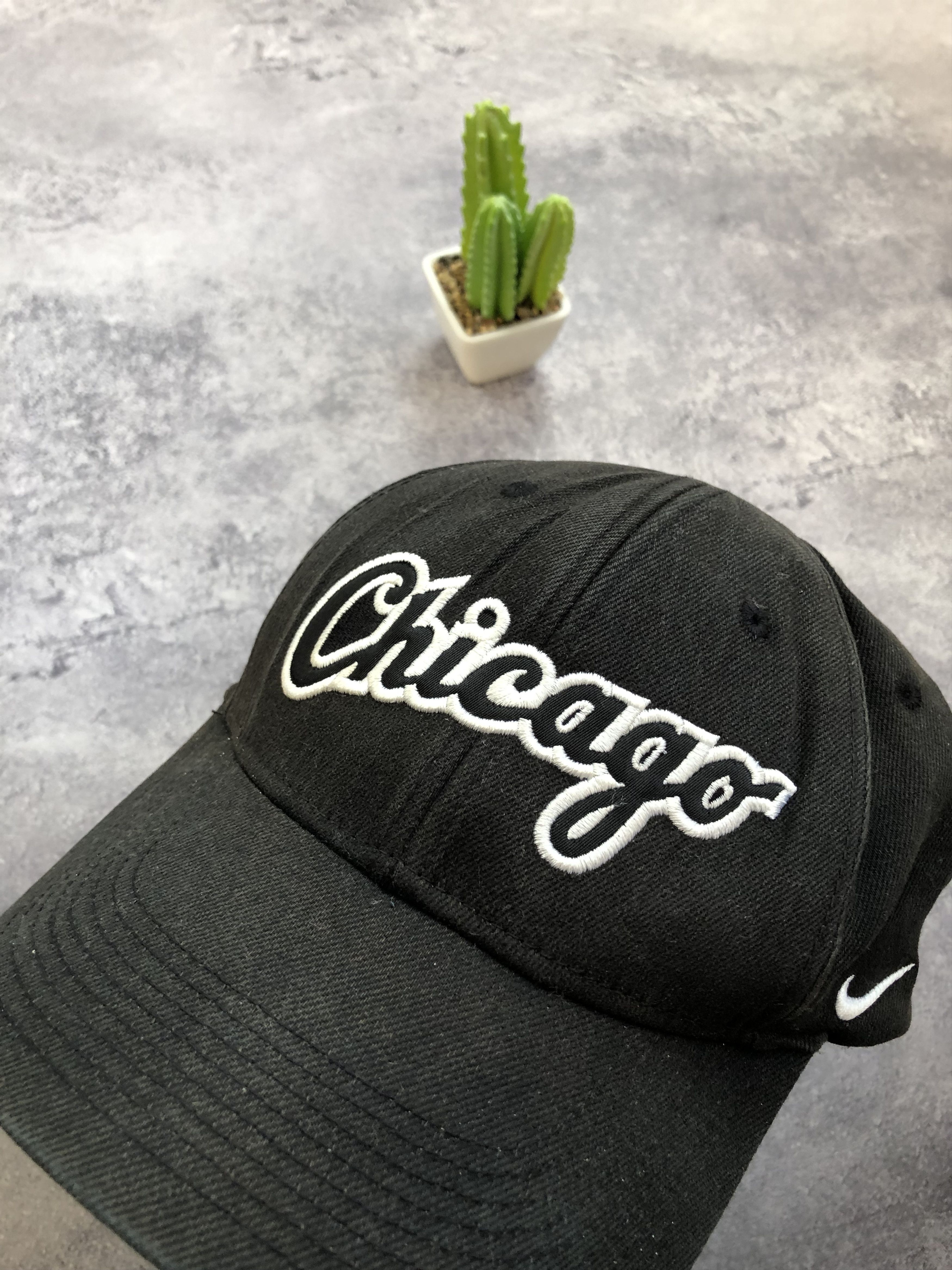 Nike NIKE Chicago Rare Vintage Big Logo Streetwear Casual Size ONE SIZE - 3 Thumbnail