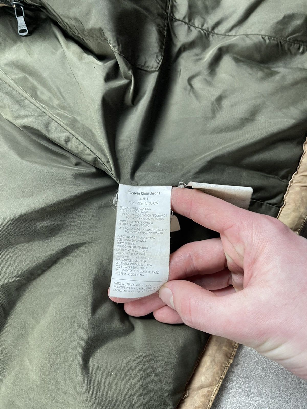 Calvin Klein Calvin Klein Jeans Vintage Quilted Puffer Vest Khaki Tan 00s Size US L / EU 52-54 / 3 - 13 Thumbnail