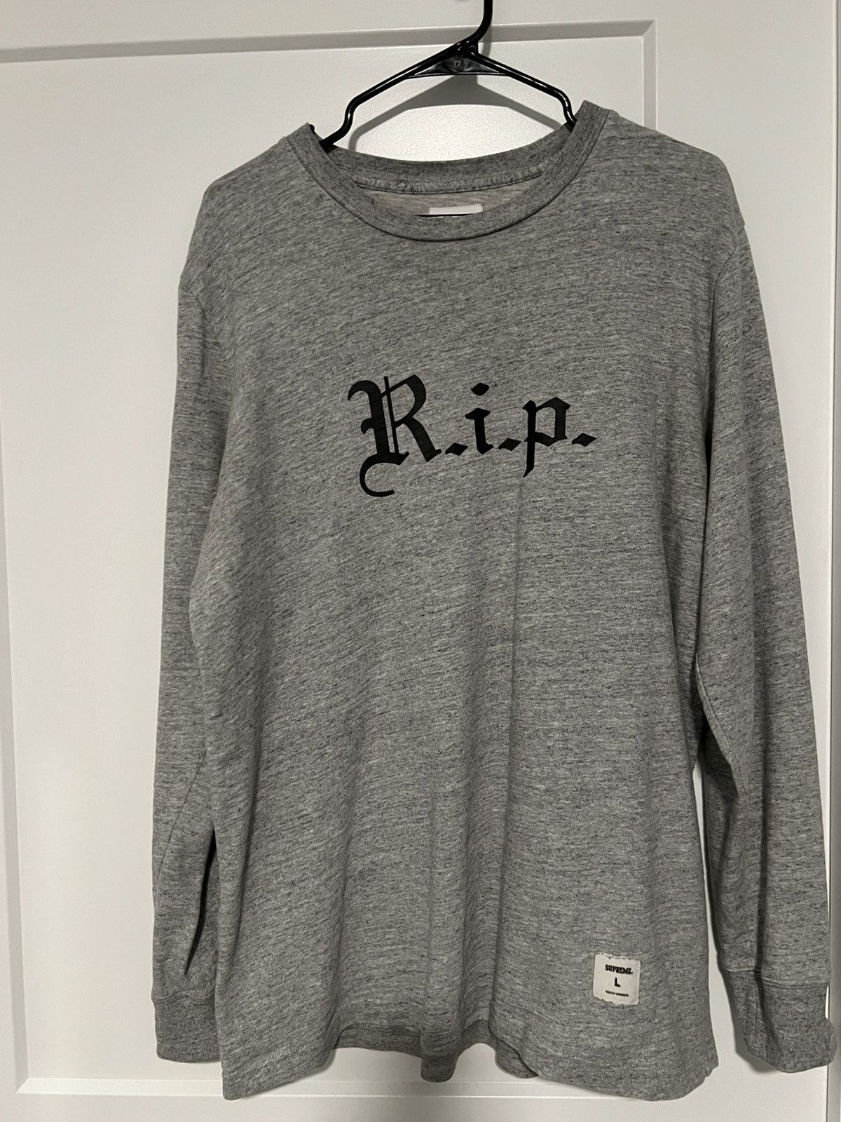 Supreme SUPREME Long Sleeve Grey Jersey Size US L / EU 52-54 / 3 - 1 Thumbnail
