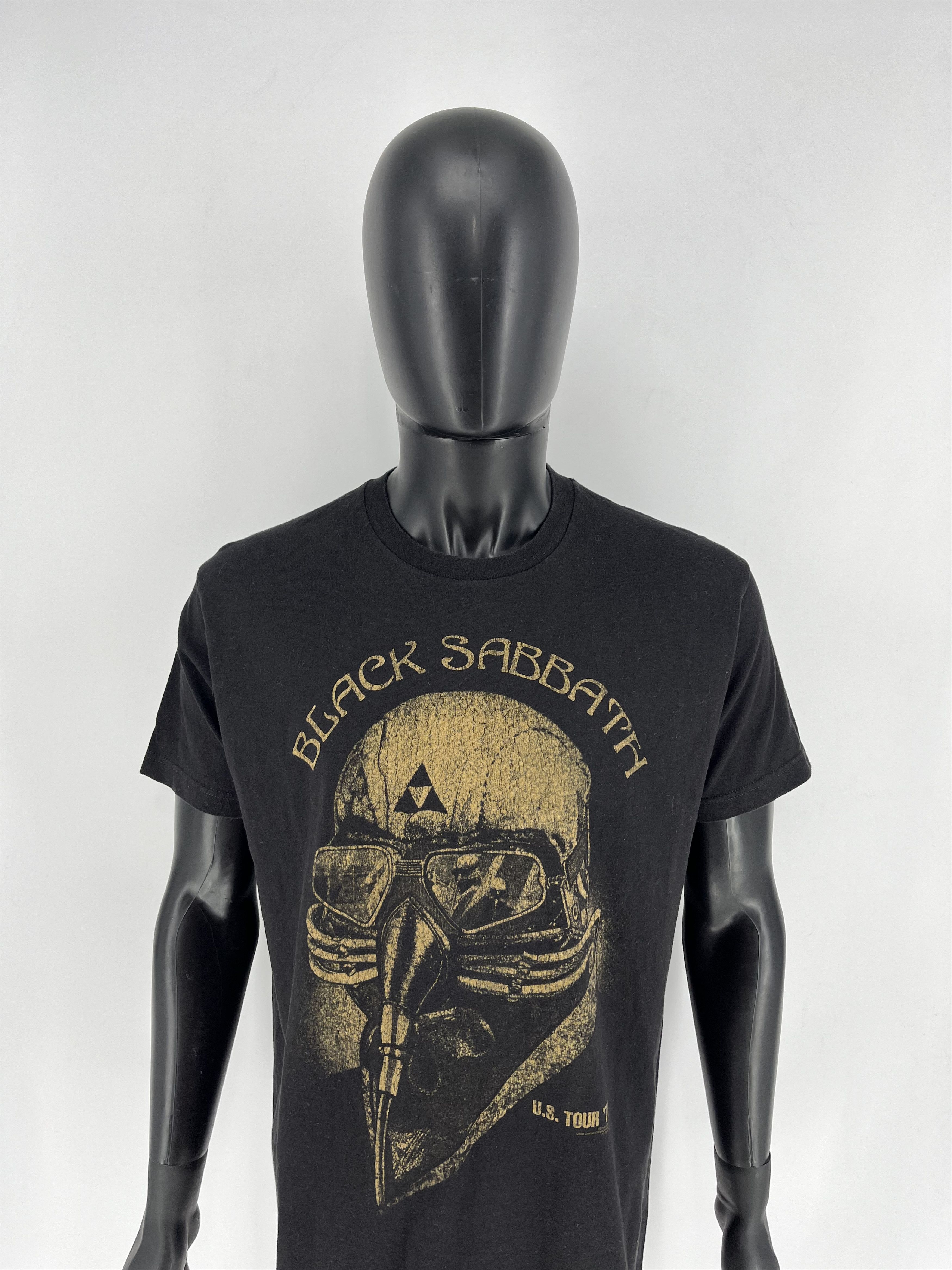 Band Tees Vintage Black Sabbath Big Logo Y2K T-Shirt Band Rock Metal Size US L / EU 52-54 / 3 - 5 Thumbnail