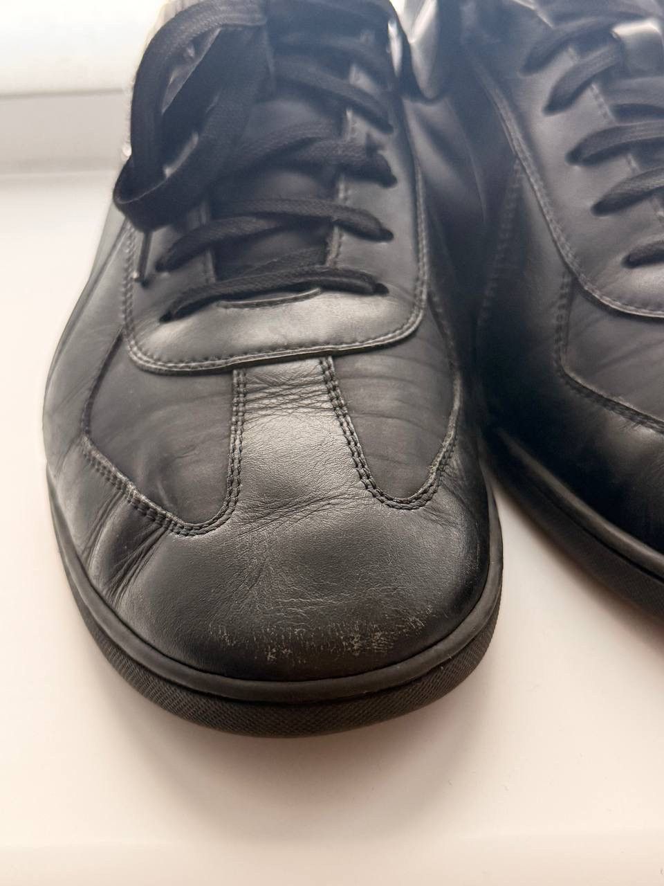 Louis Vuitton Louis Vuitton trainers sneaker leather neylon size 8 Size US 8 / EU 41 - 4 Thumbnail