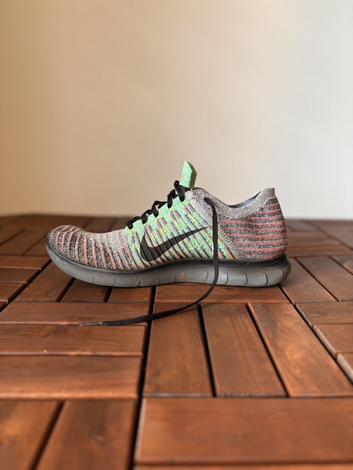 Nike Nike Free RN Flyknit – Grey / Multicolour – US11 – 2017 Size US 11 / EU 44 - 2 Thumbnail