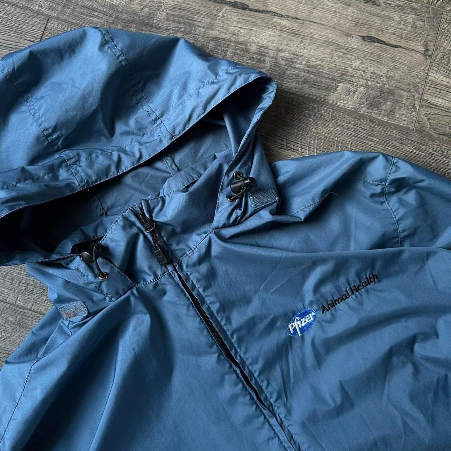 Vintage Rre Pfizer Animal Health Medical Hospital Windbreaker Jacket Size US L / EU 52-54 / 3 - 1 Thumbnail
