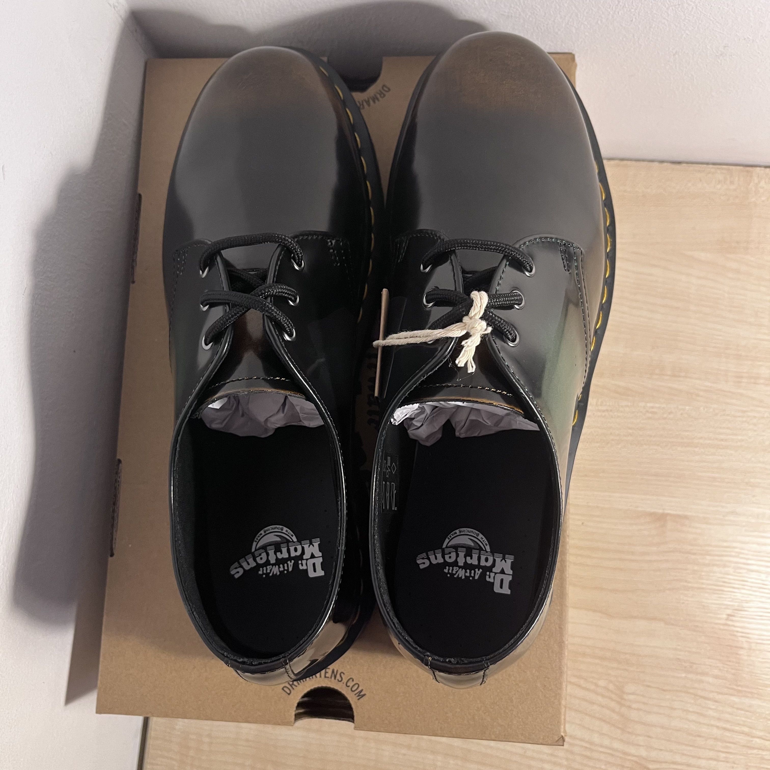 Dr. Martens Dr. Martens 1461 Brush Off Size US 9 / EU 42 - 5 Thumbnail