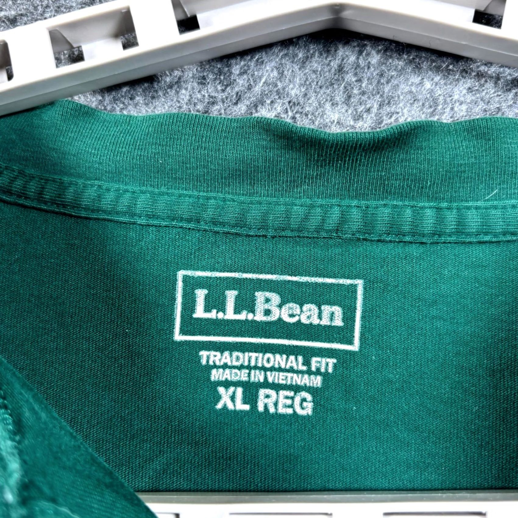 Vintage L.L. Bean T-Shirt Men's XL Green Cotton Henley Casual Button Outdoor Size US XL / EU 56 / 4 - 6 Thumbnail