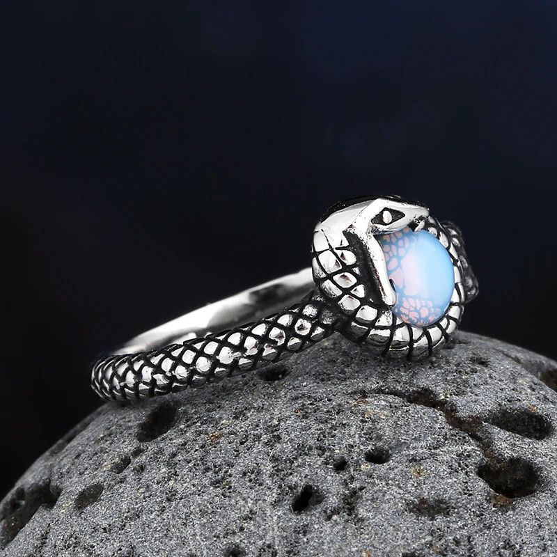 Japanese Brand × Jewelry × Vintage Stainless Steel Snake With Stone Ring Size ONE SIZE - 3 Thumbnail