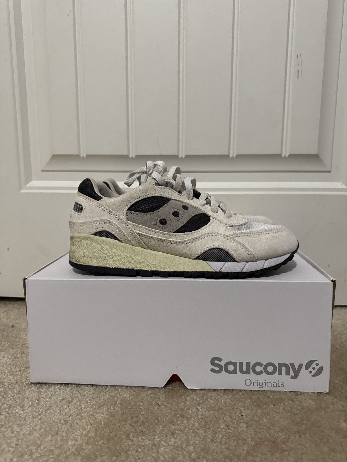 Saucony Saucony shadow 6000 Size US 8 / EU 41 - 1 Thumbnail