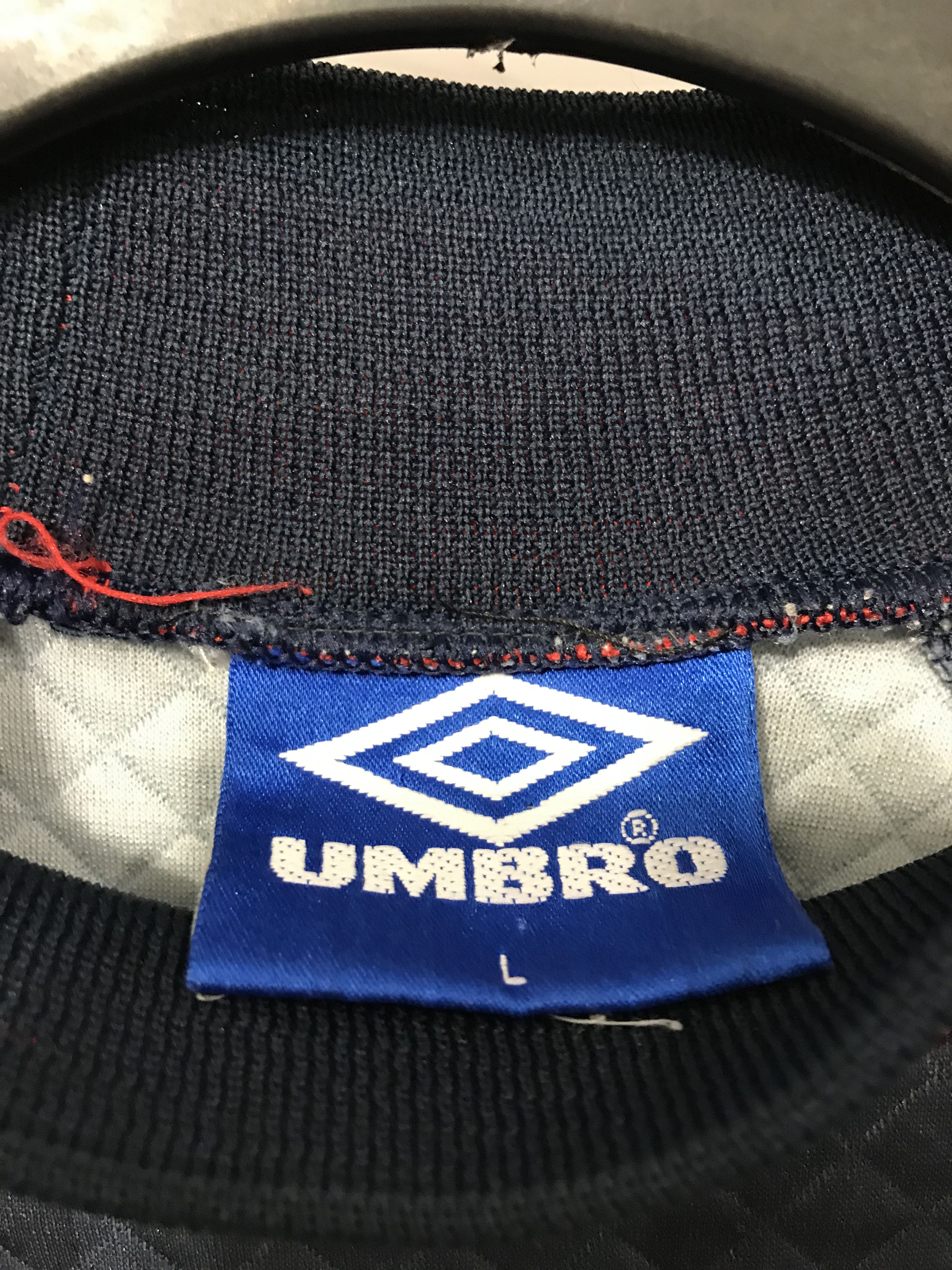 Umbro Umbro England 1992 goalkeeper jersey size M vintage Size US M / EU 48-50 / 2 - 6 Thumbnail