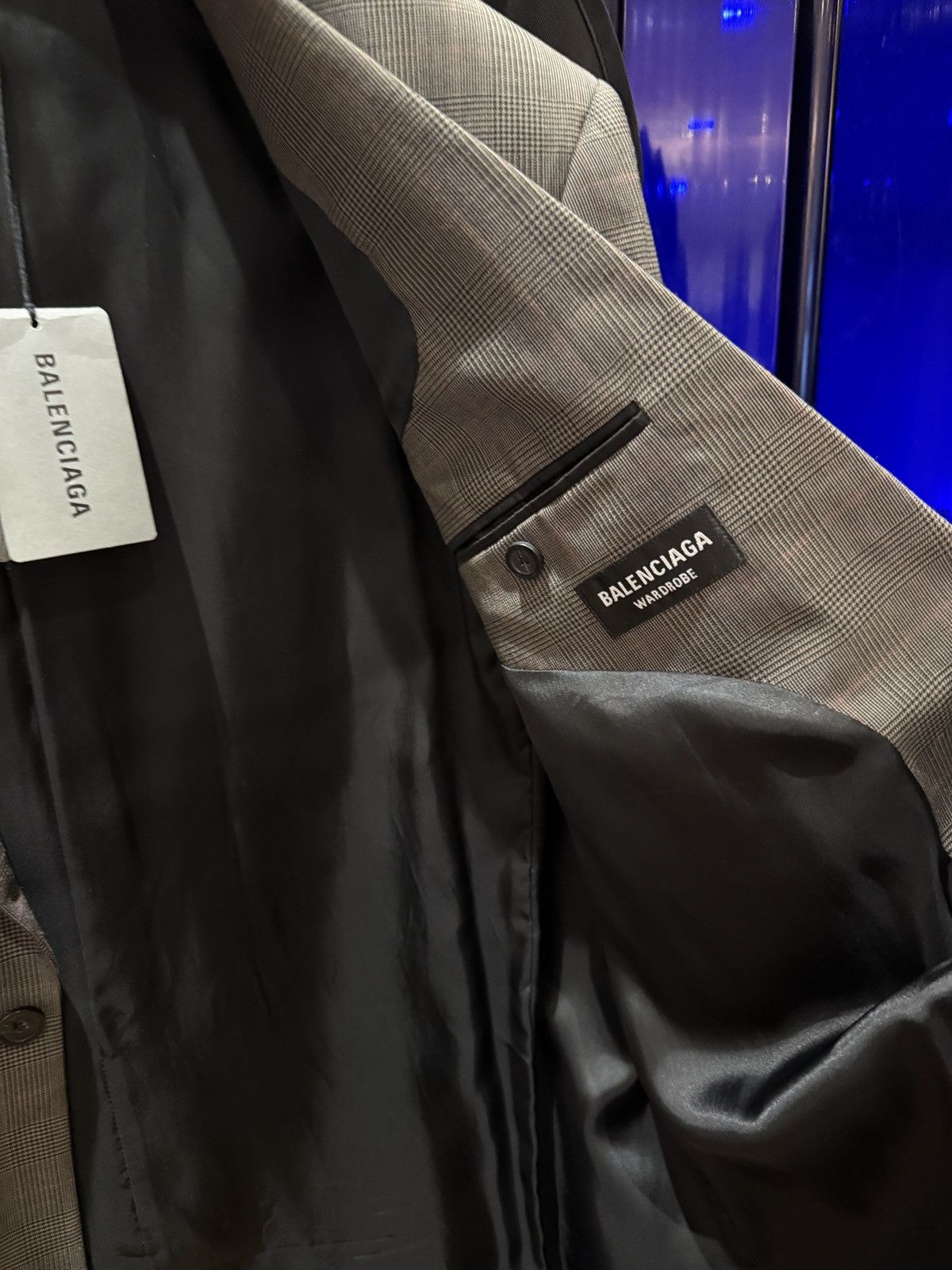 Balenciaga 'Washed' Prince Of Wales SB jacket Size 44R - 5 Thumbnail