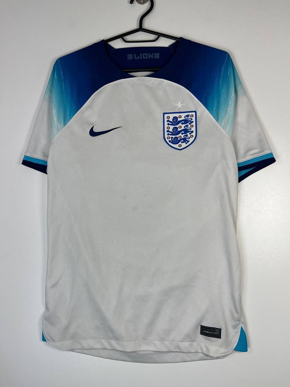 Nike Nike England 2022/23 Home National Football Shirt Sz S Size US S / EU 44-46 / 1 - 1 Thumbnail