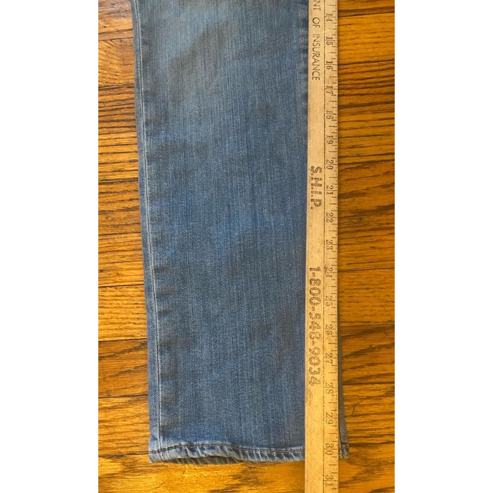 Levi's Levi’s Strauss Co Jeans Men’s 33 X 32 Size US 33 - 8 Thumbnail