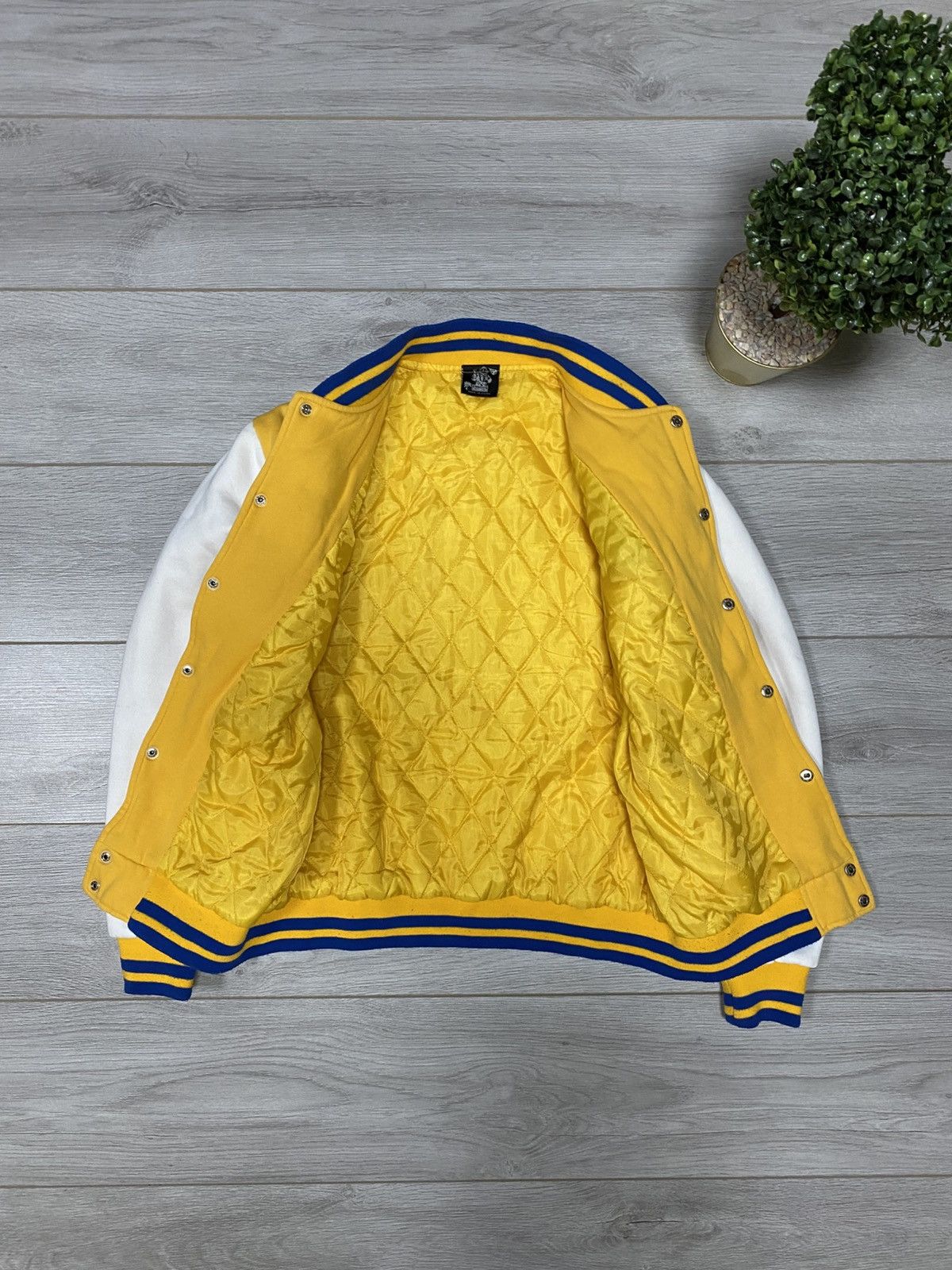 Icecream Ice Cream vintage Cone Varsity Jacket volumetric logo Size US S / EU 44-46 / 1 - 7 Thumbnail