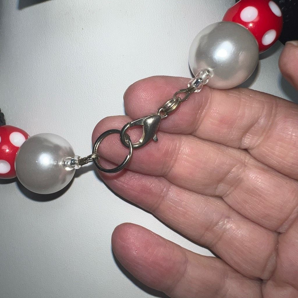 Vintage Vintage Black, white and Red Bubblegum Acrylic Necklace With Size ONE SIZE - 5 Thumbnail