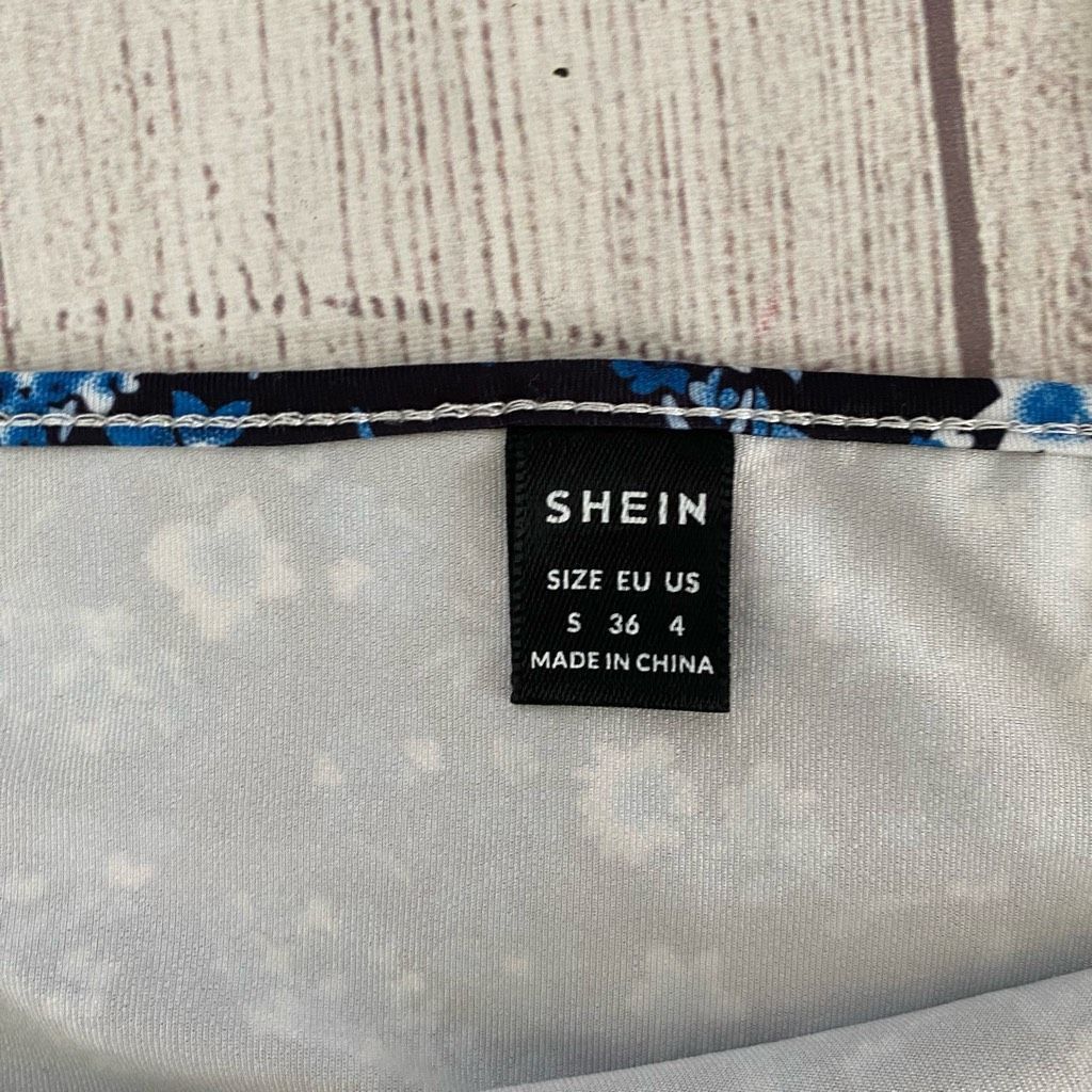 Shein SHEIN women S crop floral print spaghetti strap top blue Size S / US 4 / IT 40 - 4 Thumbnail