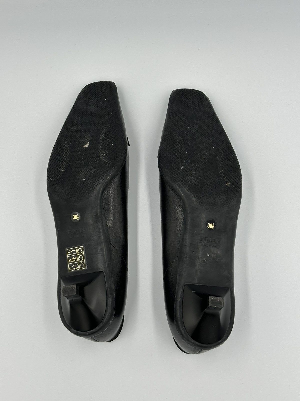 Prada Prada leather pumps heels Size US 6.5 / IT 36.5 - 13 Thumbnail