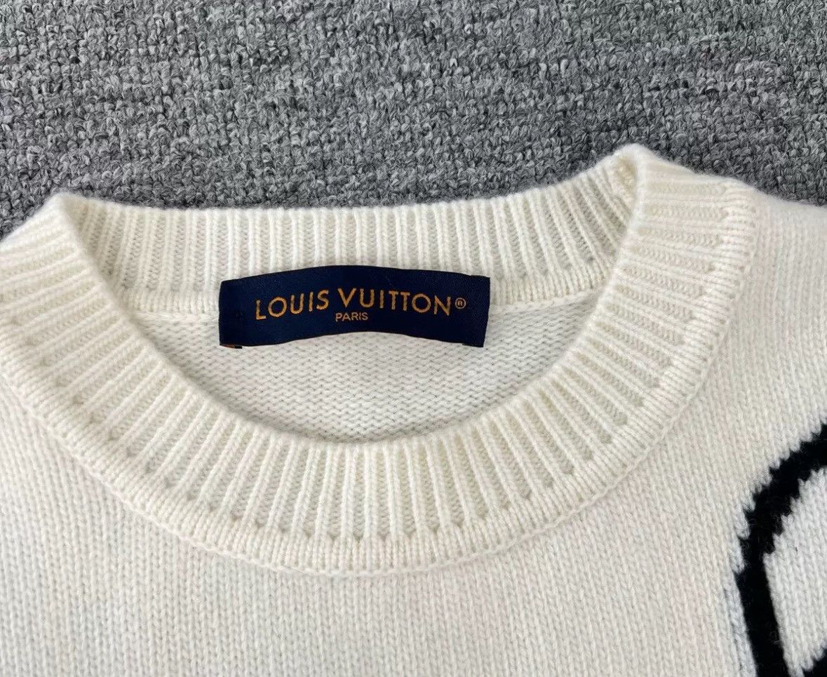 Louis Vuitton Louis Vuitton Lv cartoon puzzle portrait sweater Size US M / EU 48-50 / 2 - 6 Thumbnail