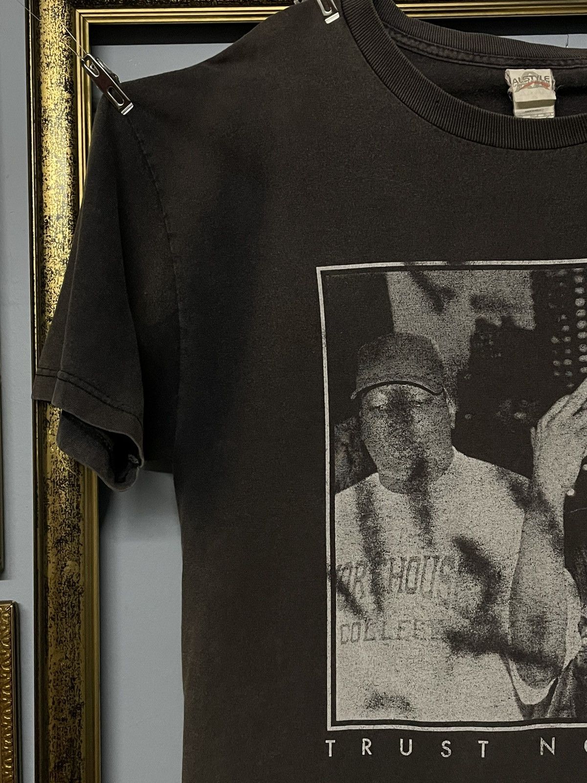 Band Tees Vintage Original Tupac & Notorius Big Trust Nobody Sunfaded Size US L / EU 52-54 / 3 - 4 Thumbnail