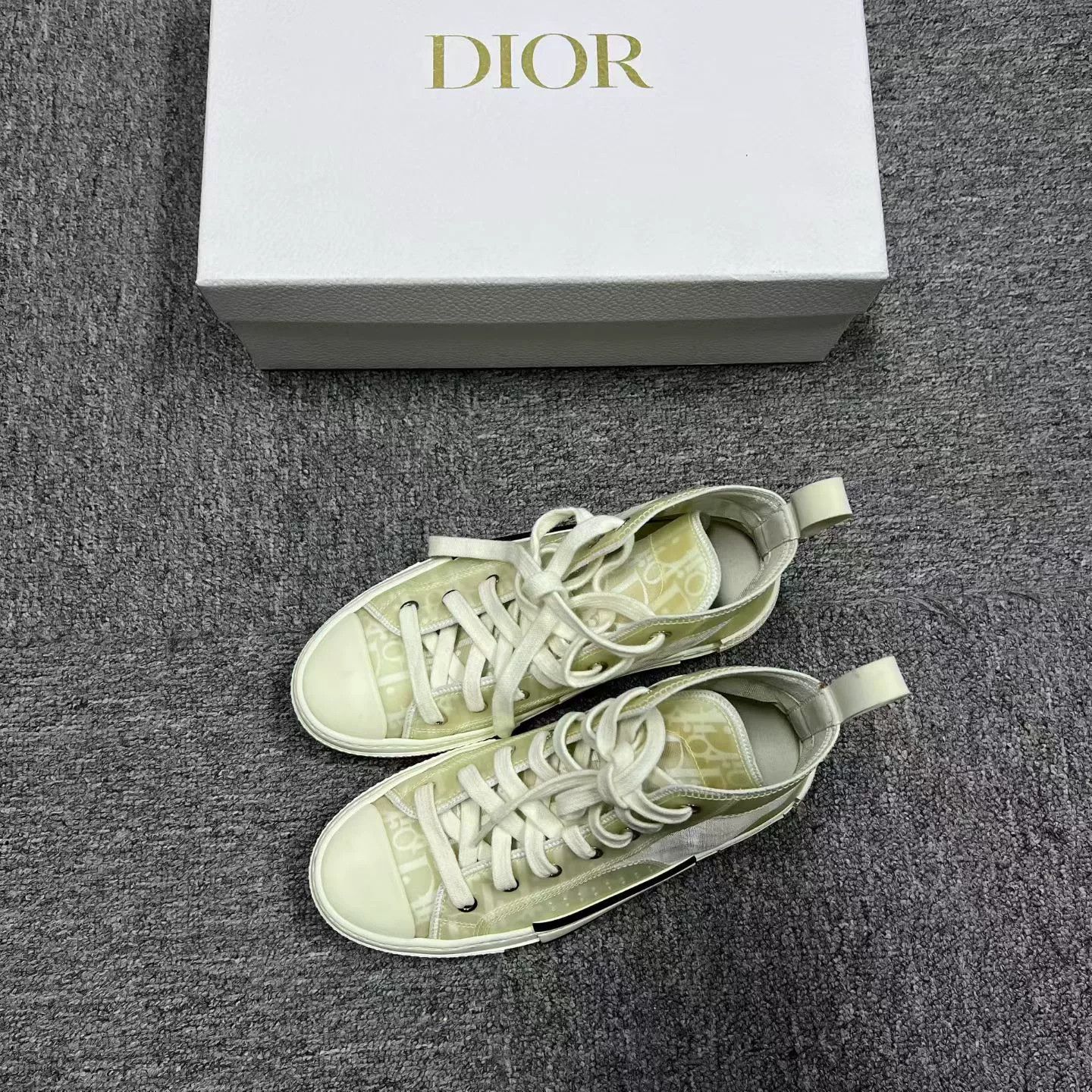 Dior Dior Canvas Lowtop Sneakers 36 Women Size US 6 / IT 36 - 1 Thumbnail