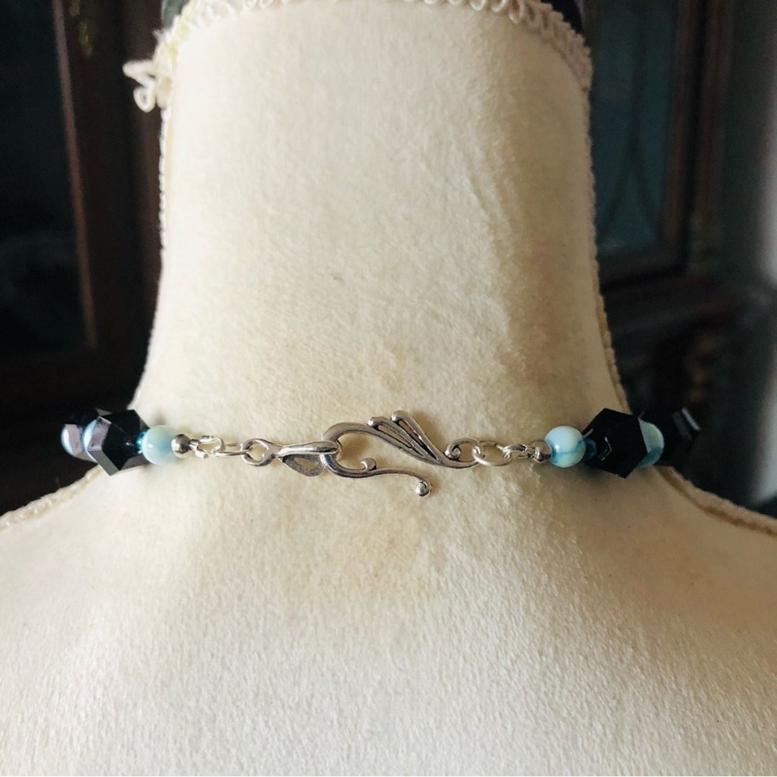 Handmade Handcrafted chunky jet crystal agate howlite stone necklac Size ONE SIZE - 7 Thumbnail