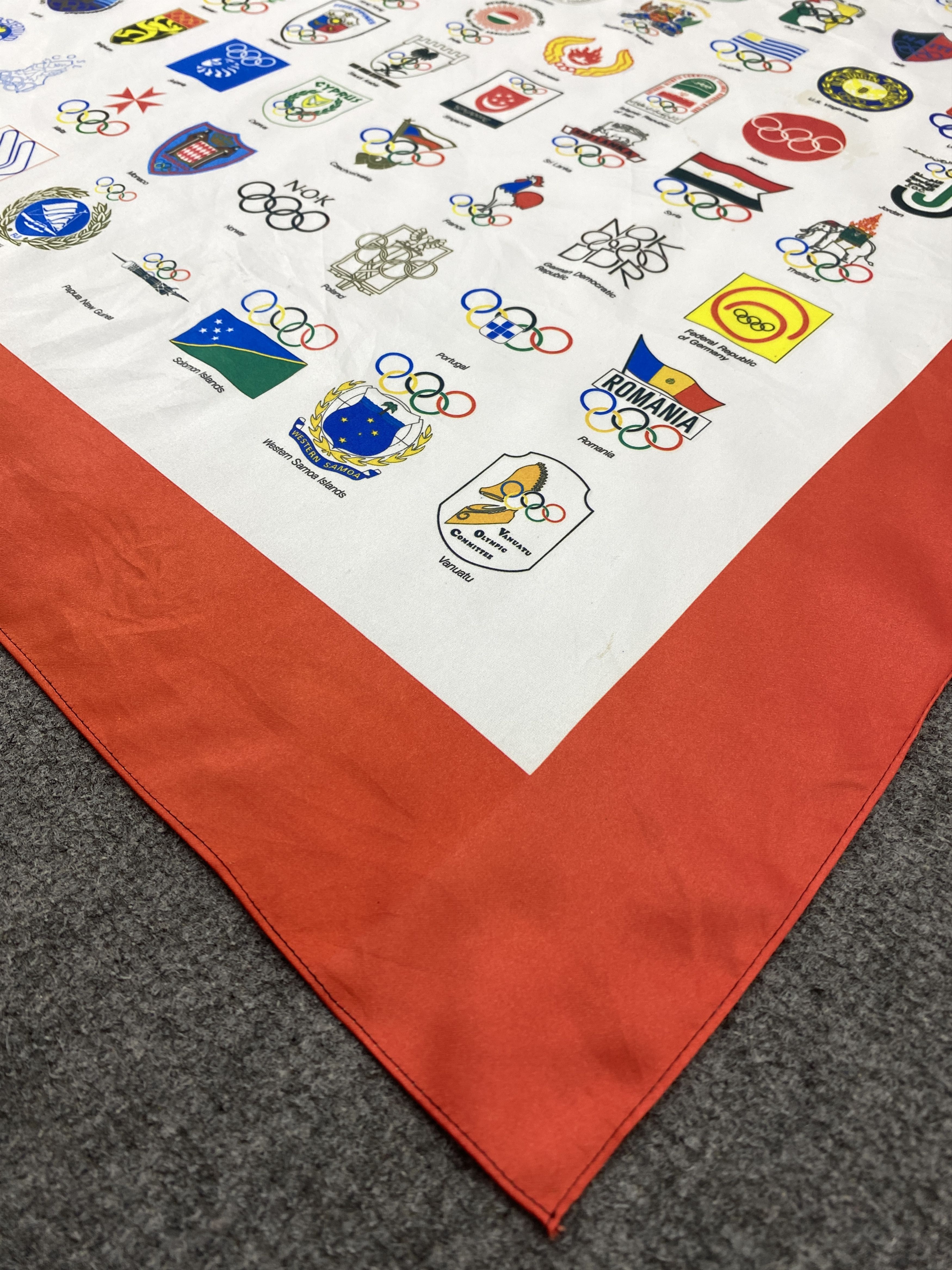 Japanese Brand Panasonic 1988 Olympic Silk Scarf / Silk Shawl SN0226 Size ONE SIZE - 4 Thumbnail