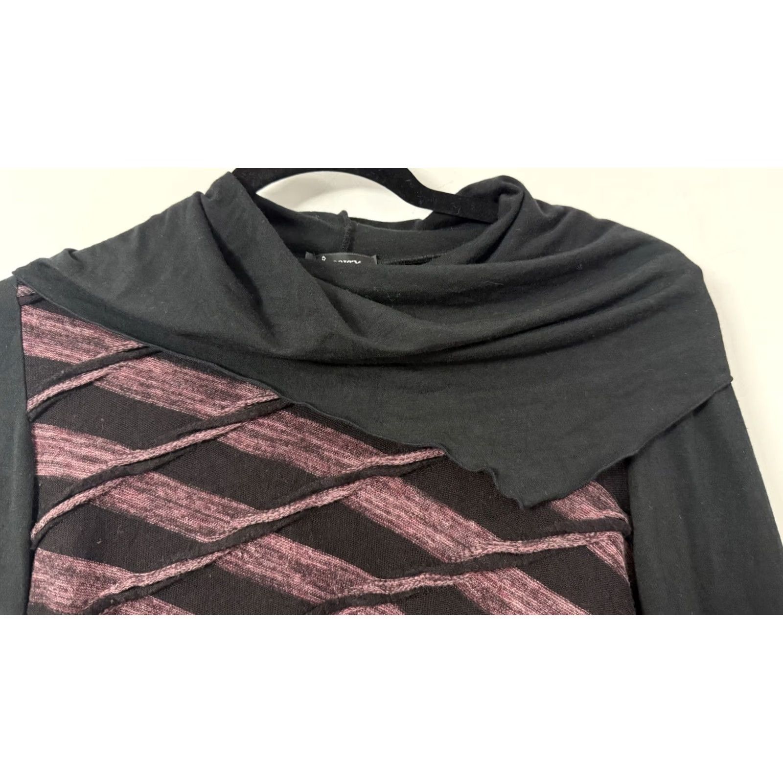 Bell Ipseity Black Pink Asymmetrical Bell Sleeve Knit Top Boho Festival XS Womens Size XS / US 0-2 / IT 36-38 - 5 Thumbnail