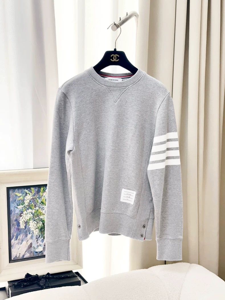 Thom Browne Thom Browne Gray White Stripe Sweatshirt - dmc Size US XS / EU 42 / 0 - 1 Thumbnail