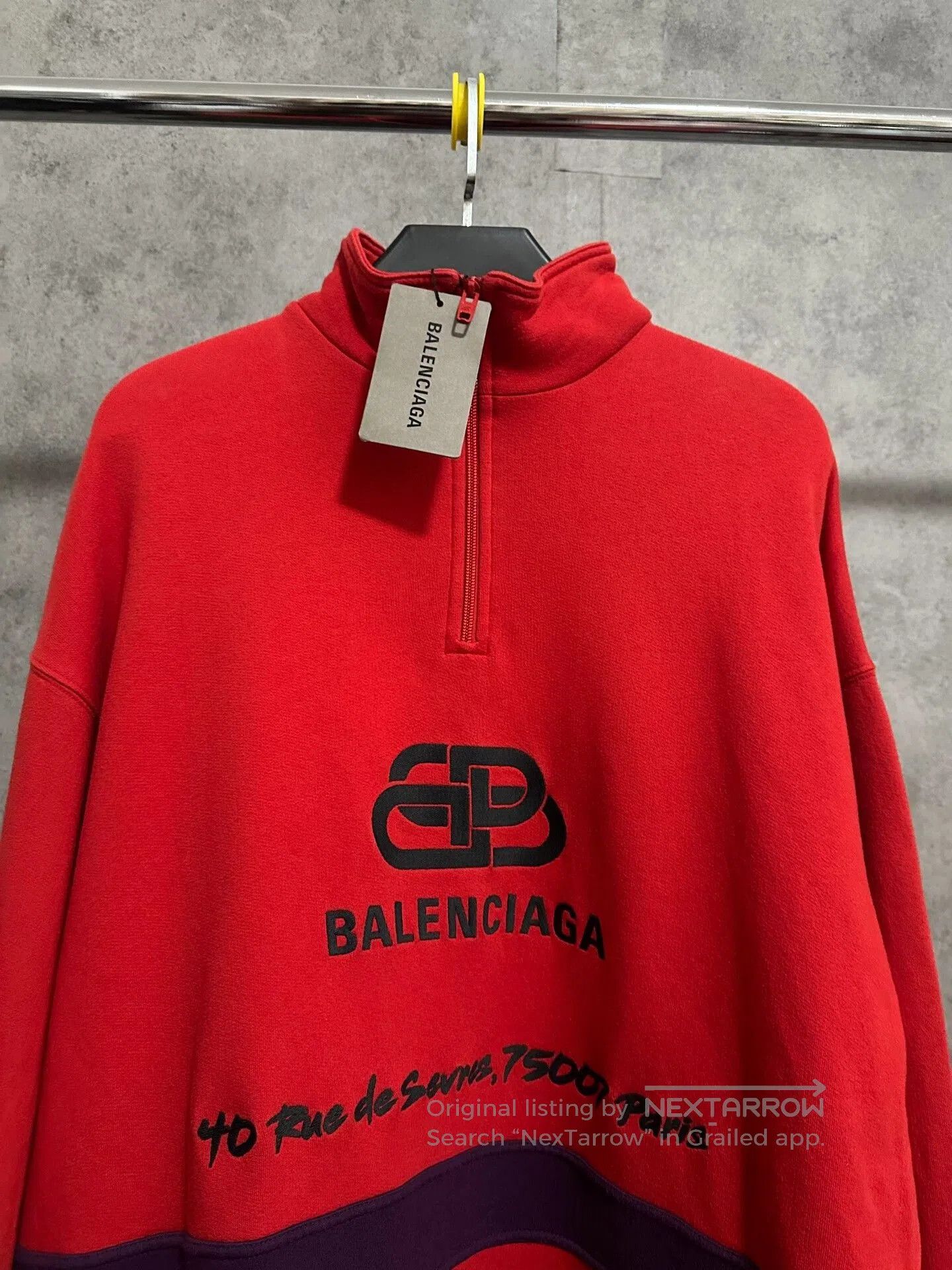 Balenciaga balenciaga red high-neck half-zip sweatshirt. Size US M / EU 48-50 / 2 - 2 Thumbnail
