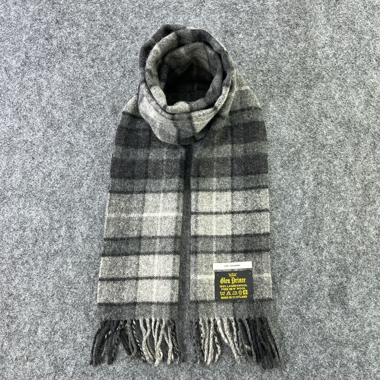 Vintage Vintage Glen Prince Scarf / Muffler / Neckwear T391 Size ONE SIZE - 1 Thumbnail