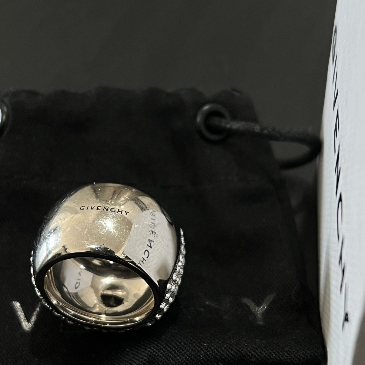Givenchy Givenchy 4G Crystal Claw Paved Ring Size ONE SIZE - 7 Thumbnail