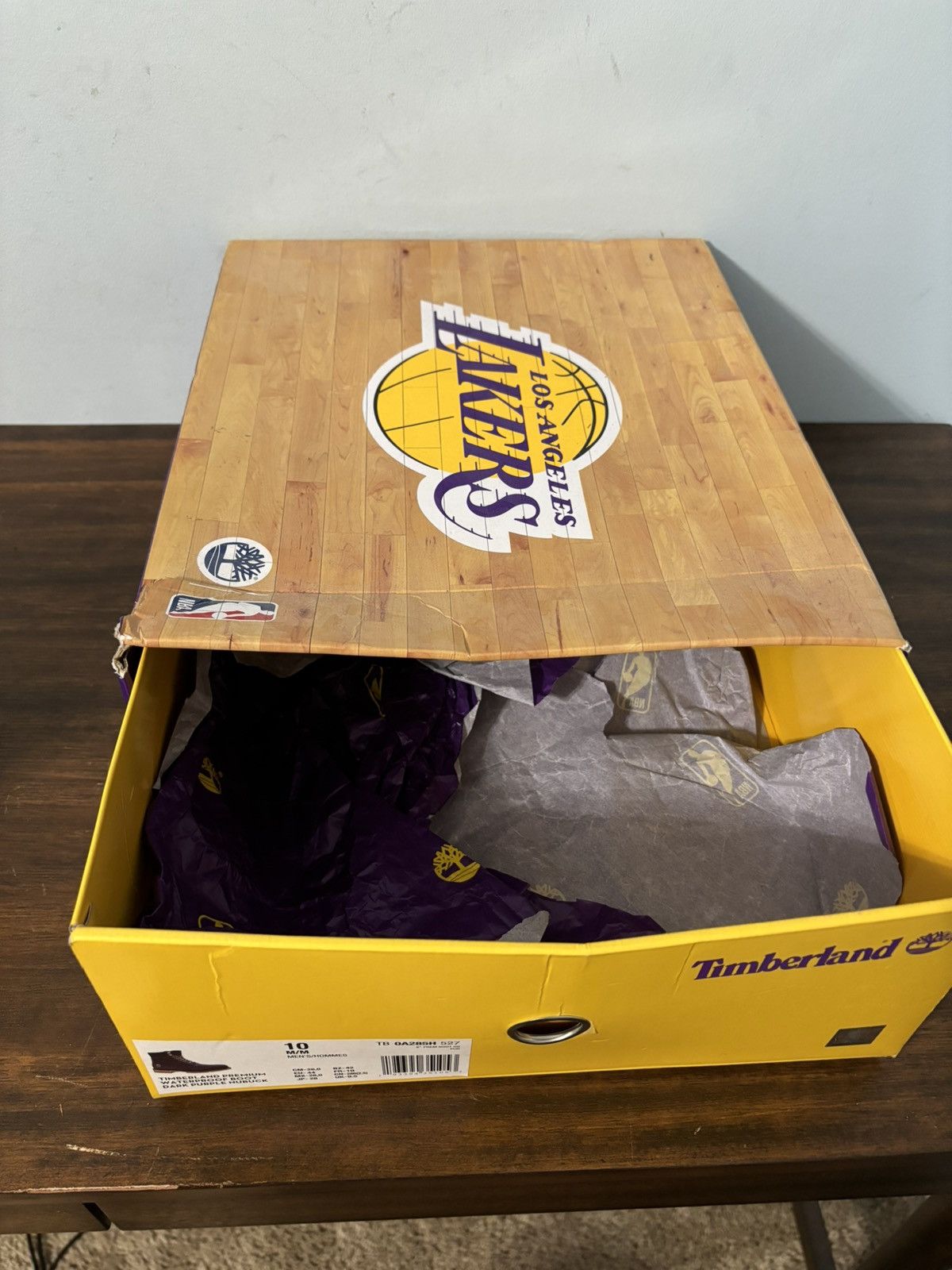 NBA × Timberland Timberland 6” Boot NBA Los Angeles Lakers Size US 10 / EU 43 - 11 Thumbnail