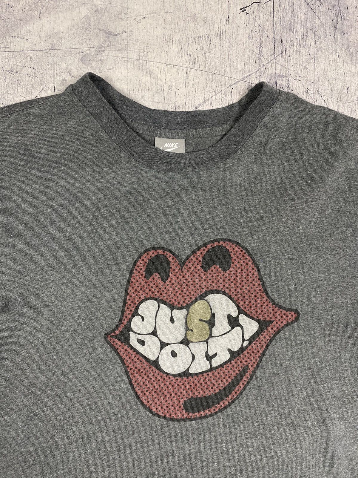 Nike × Vintage Vintage 00s Nike Big Logo Just Do It Tee Size US XL / EU 56 / 4 - 5 Thumbnail