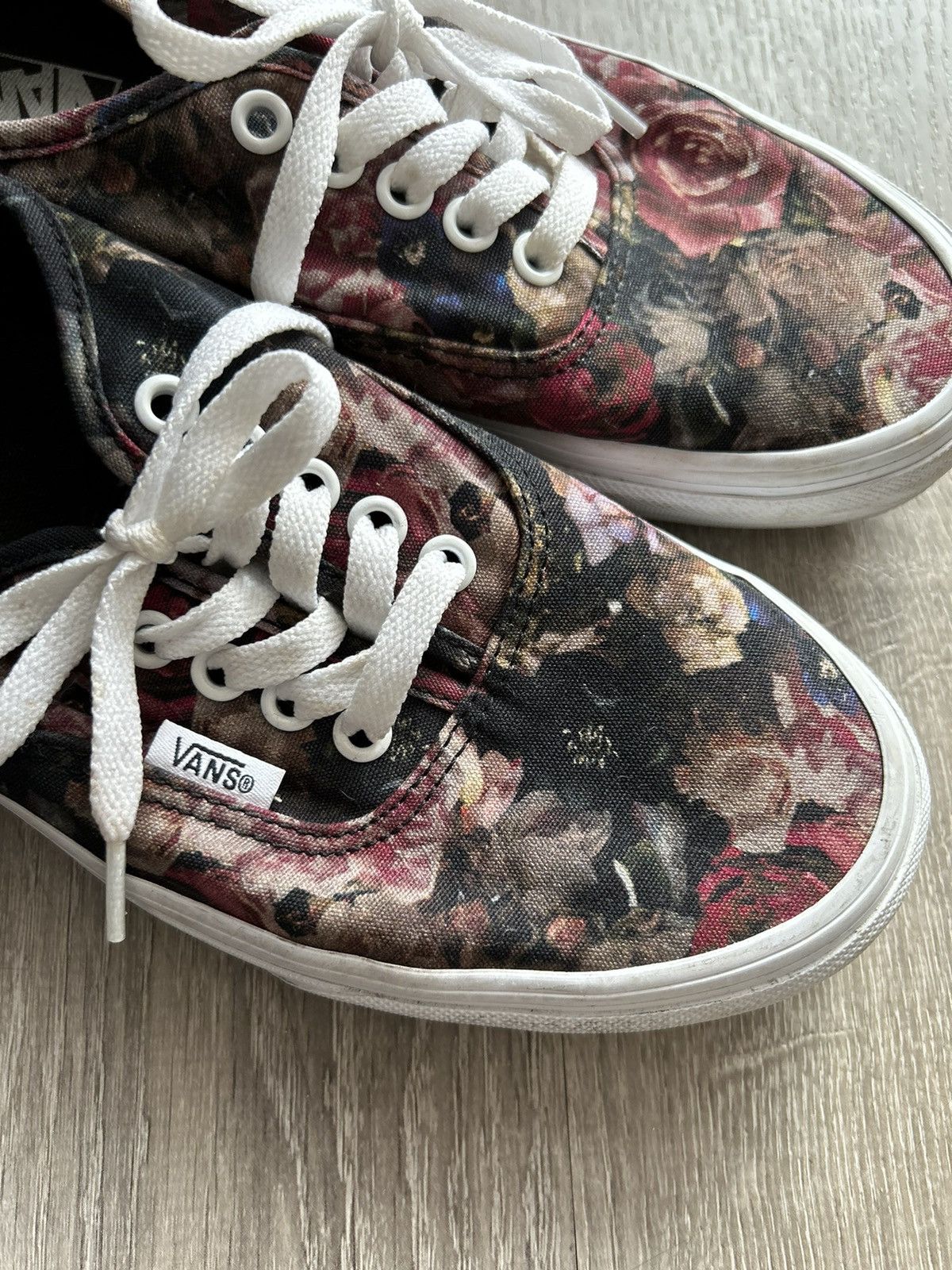 Vans Vans Authentic Floral Print Size US 8.5 / EU 41-42 - 2 Thumbnail
