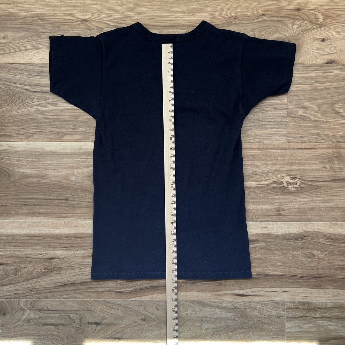 Champion Vintage Champion Script Logo Large Navy Blue Girls T Shirt Size L / US 10 / IT 46 - 4 Thumbnail